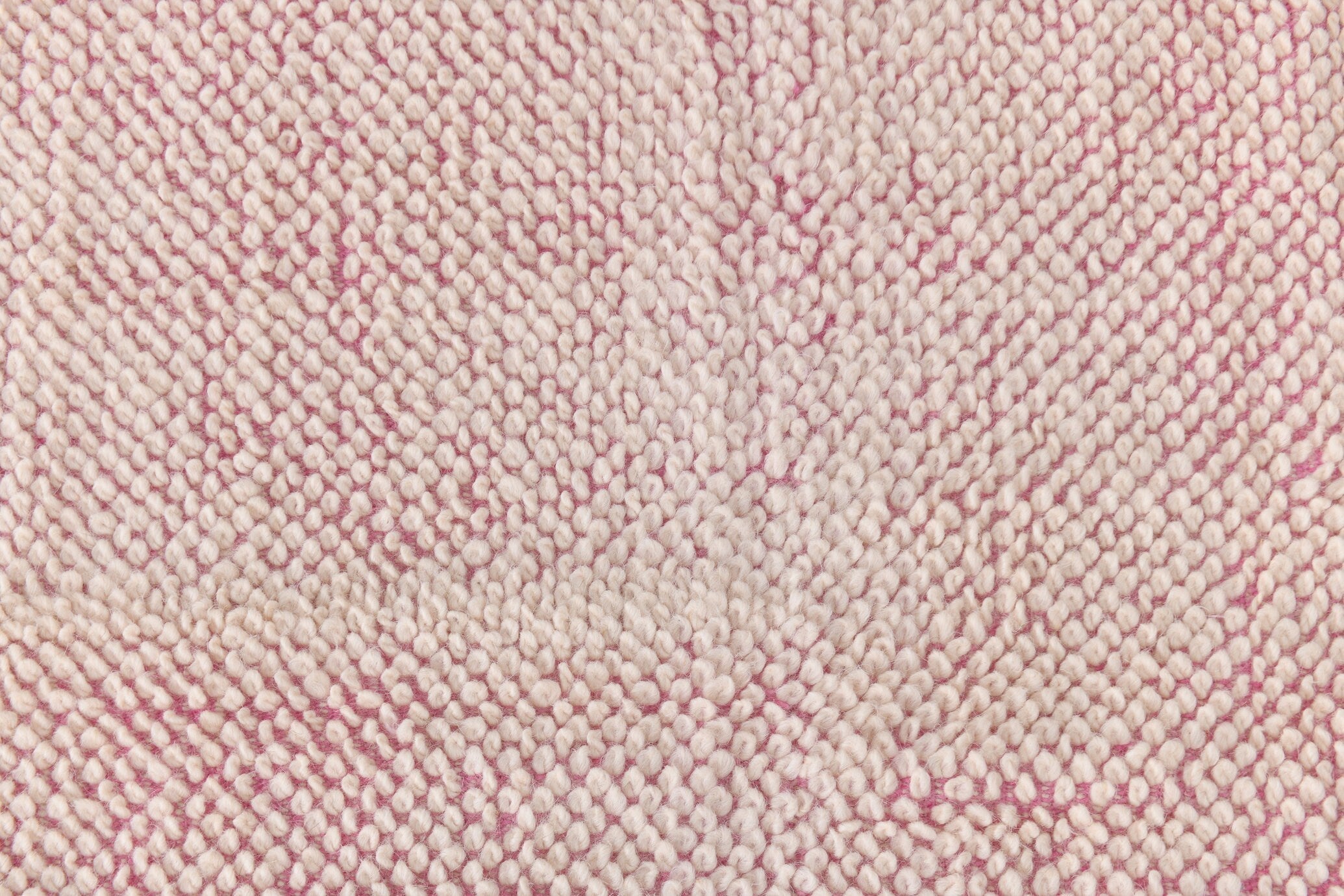 Modern Kilim Pompom 6’4’’ x 9’10’’ ft