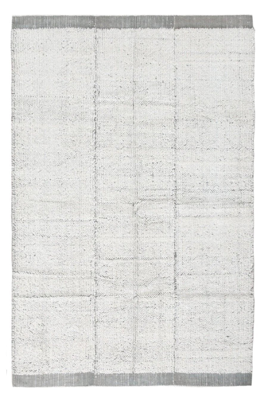 Modern Kilim Pompom 6'6" x 10'1" ft