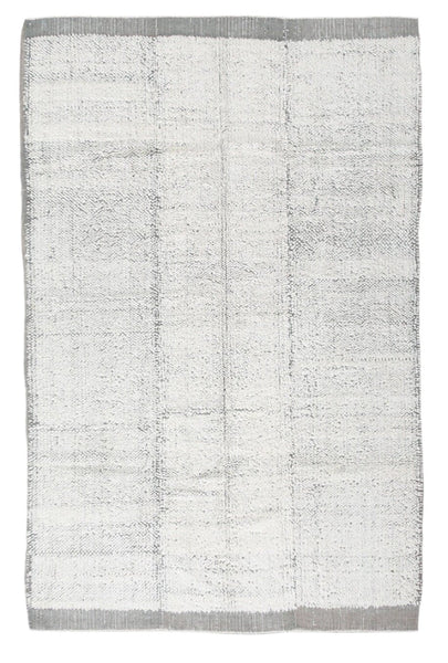 Modern Kilim Pompom 6’6’’ x 10’1’’ ft