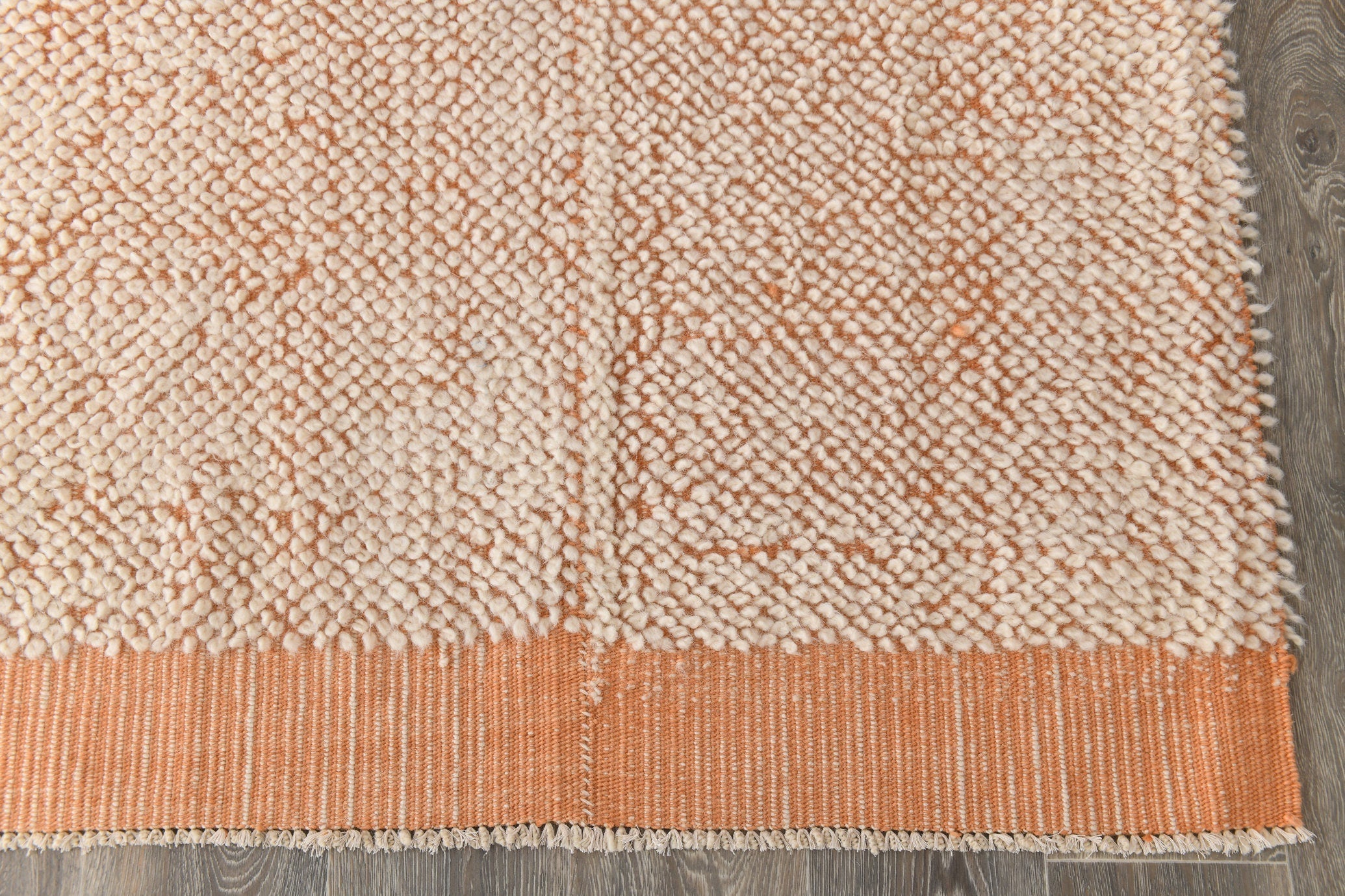 Modern Kilim Pompom 6'7" x 10'1" ft