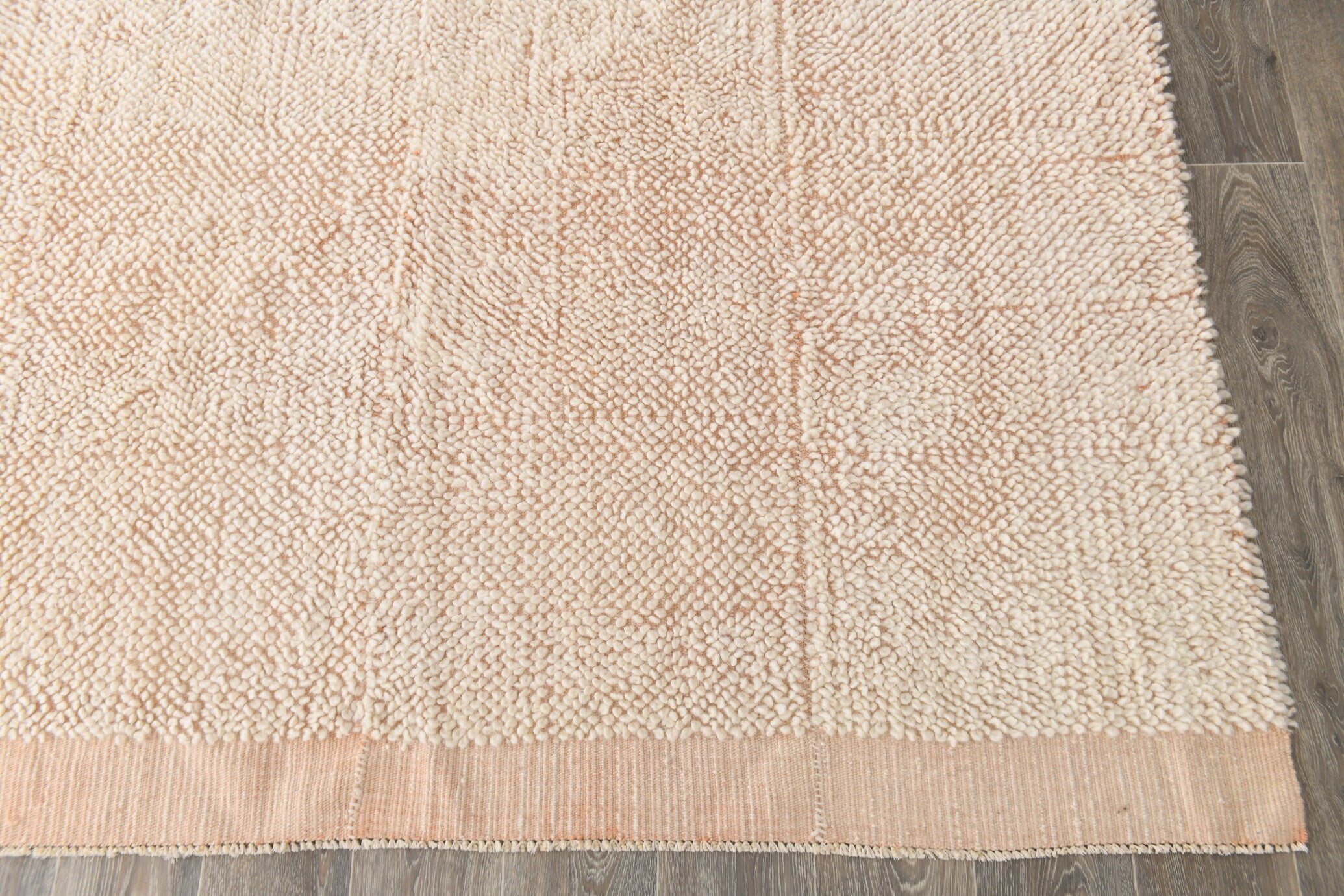 Modern Kilim Pompom 8’2’’ x 9’12’’ ft