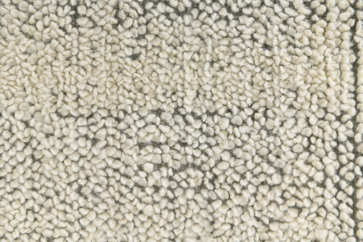 Modern Kilim Pompom 8’7’’ x 10’2’’ ft