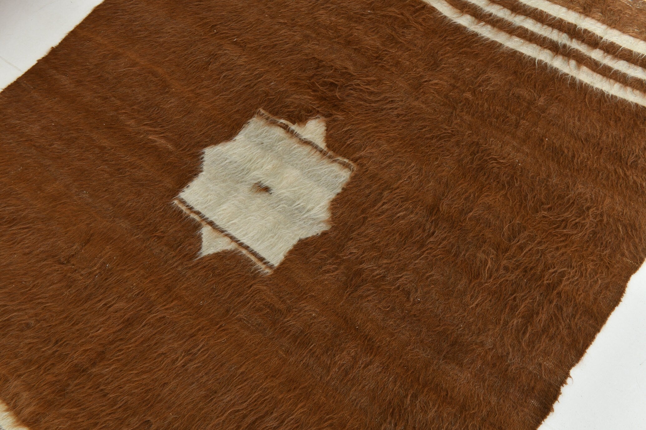 Turkish Angora Kilim Rug 4’9’ x 5’11’