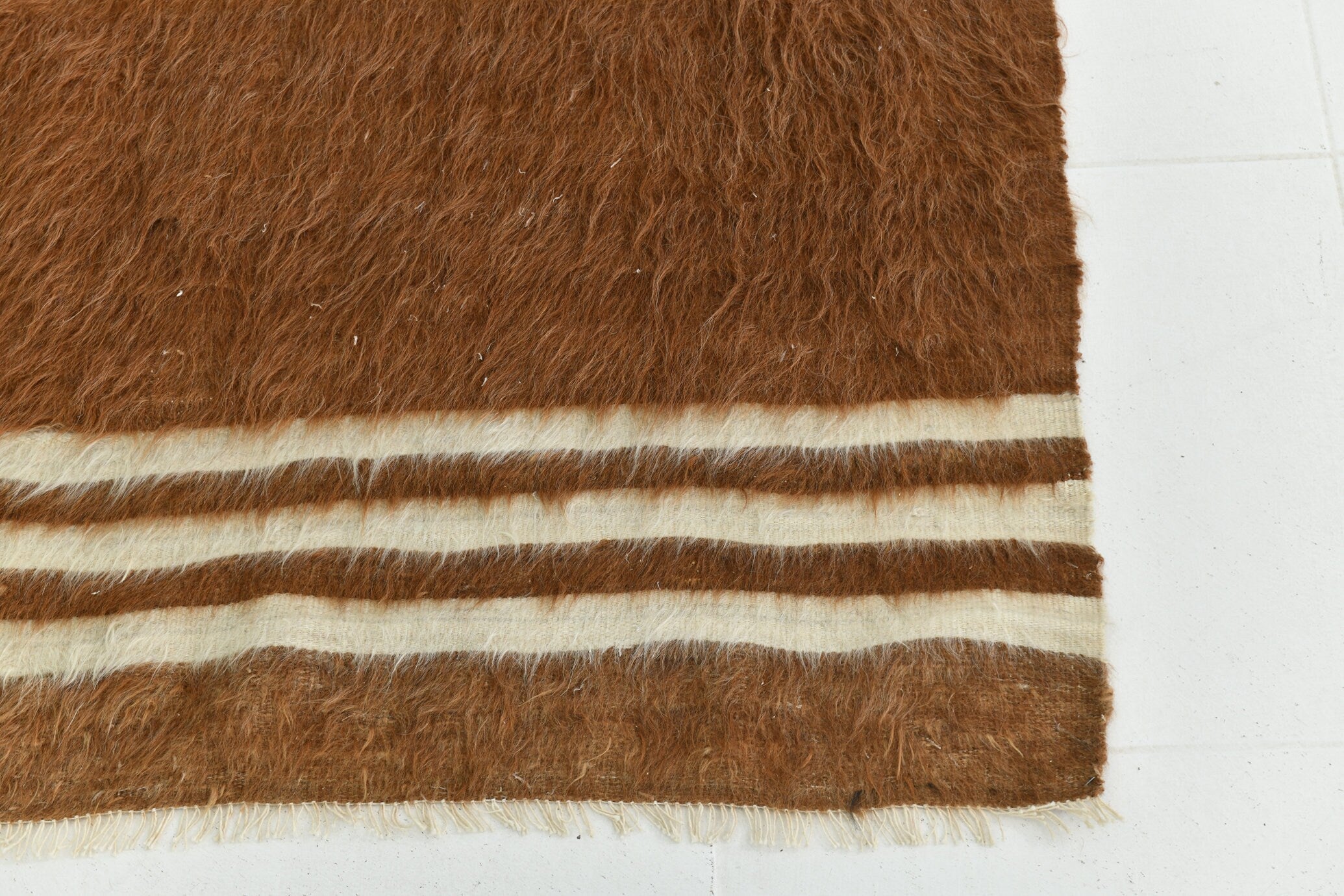 Turkish Angora Kilim Rug 4’9’ x 5’11’