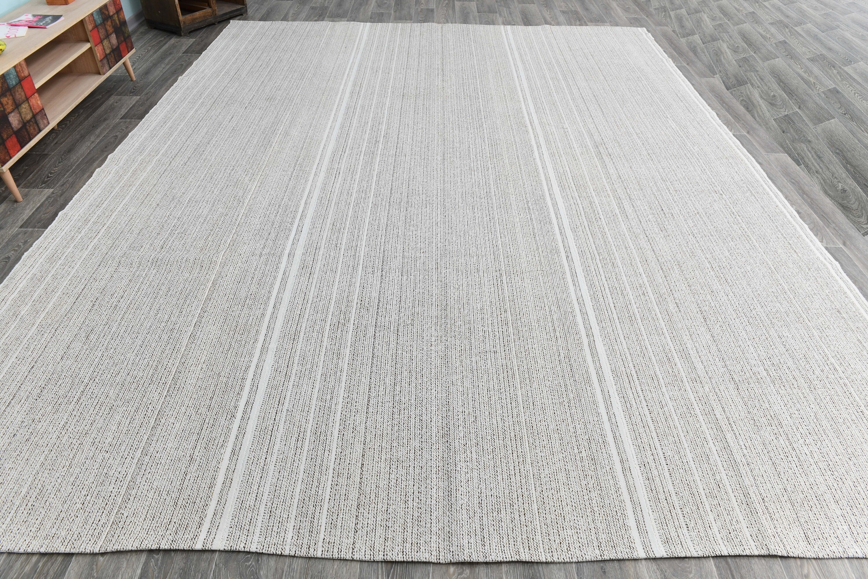 Turkish Flatweave Ethnic Rug 10’4’ x 13’0’