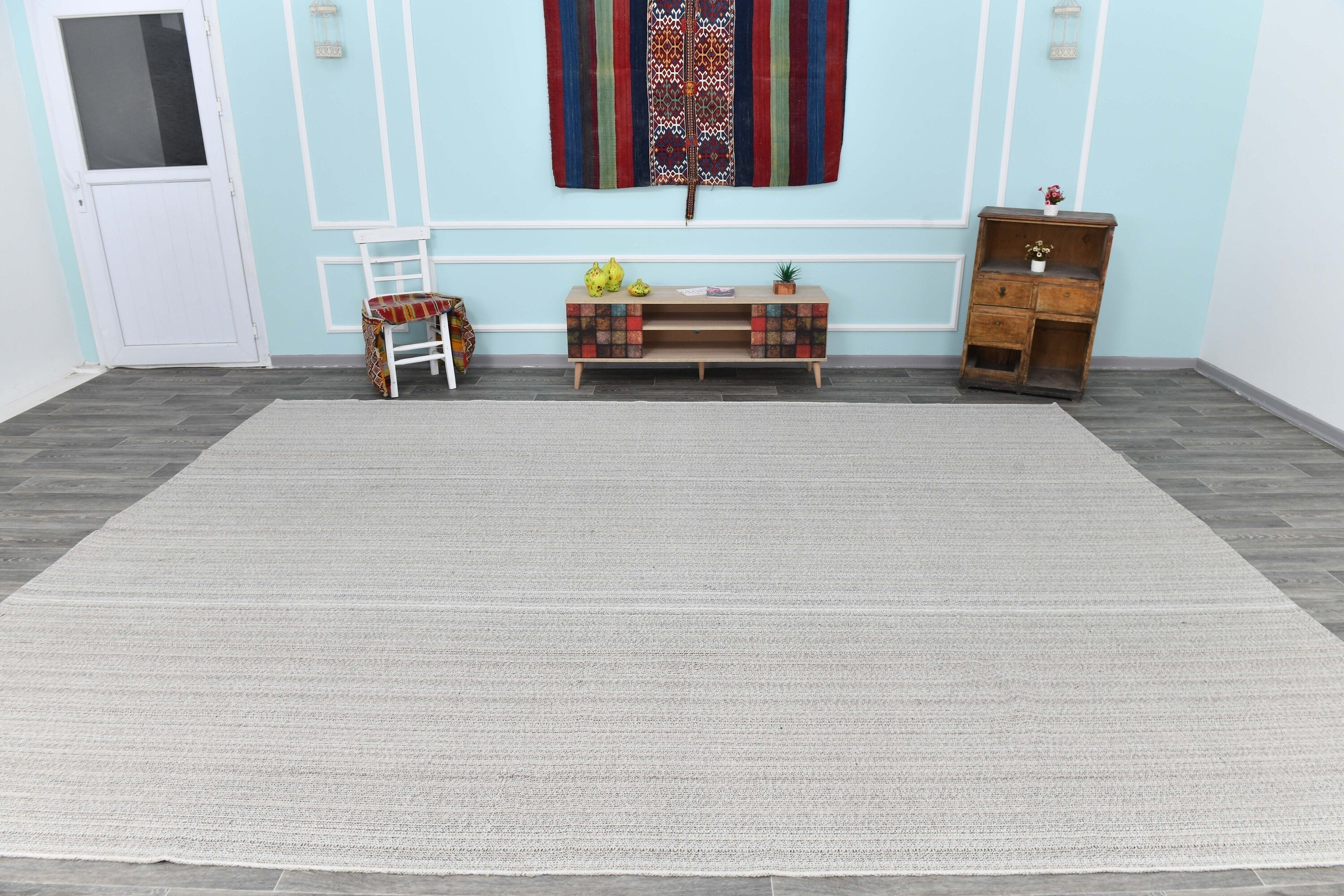 Turkish Flatweave Ethnic Rug 10’4’ x 13’7’ White Grey