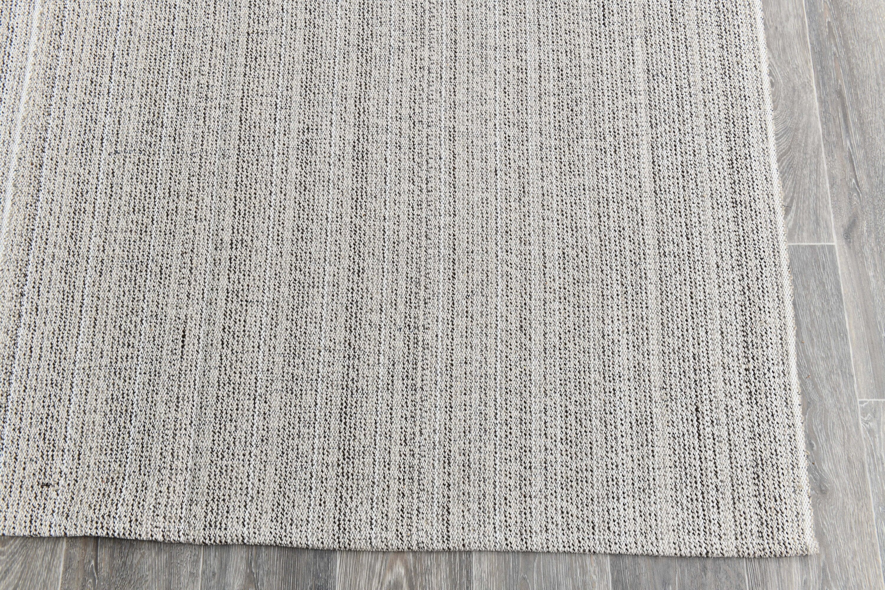 Turkish Flatweave Ethnic Rug 10’4’ x 13’7’ White Grey