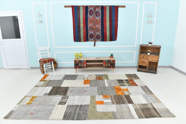 Turkish Flatweave Patchwork Rug 9’11’ x 6’11’