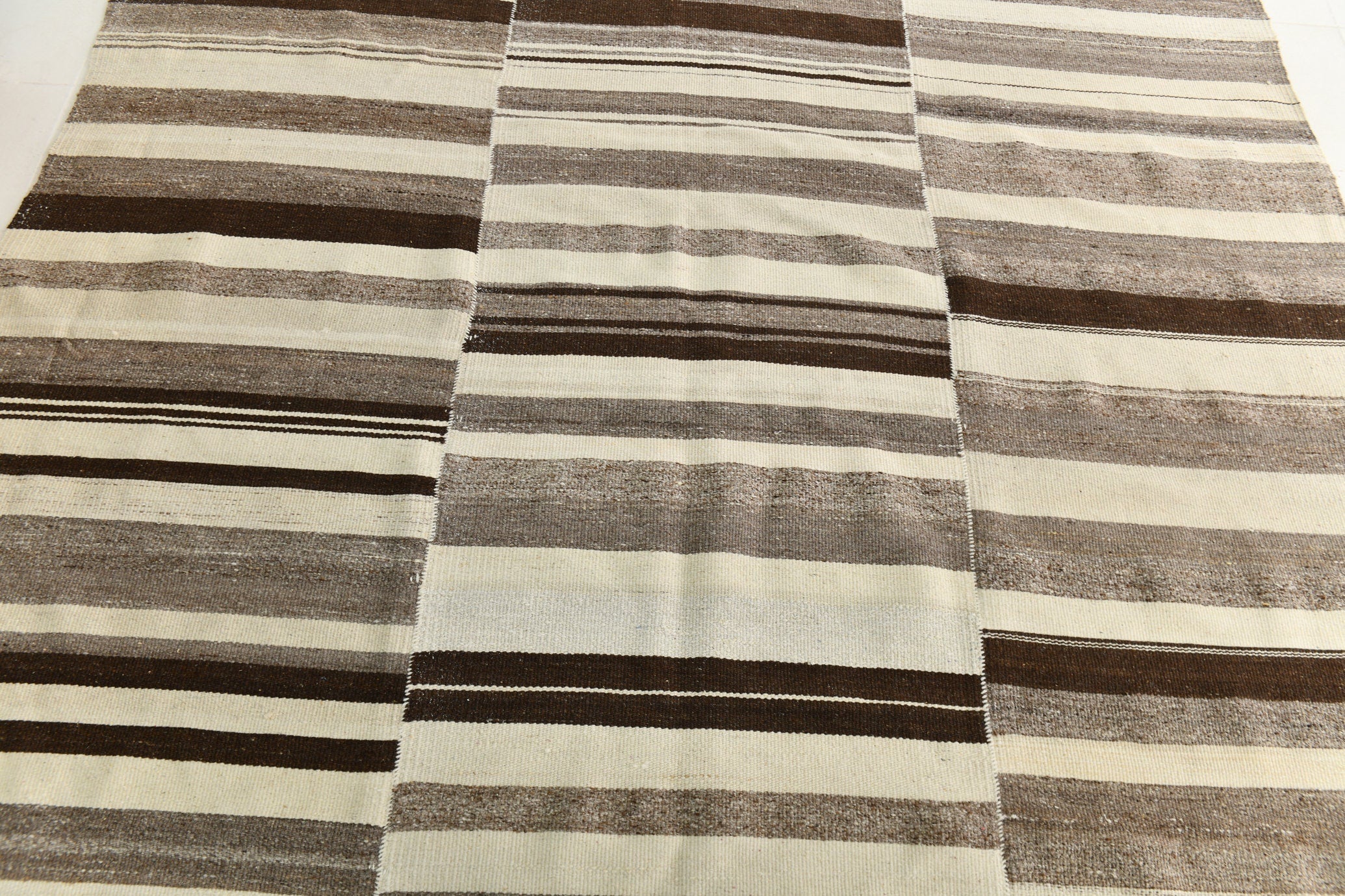 Turkish Kilim Ethnic Rug 10’0’ x 7’5’