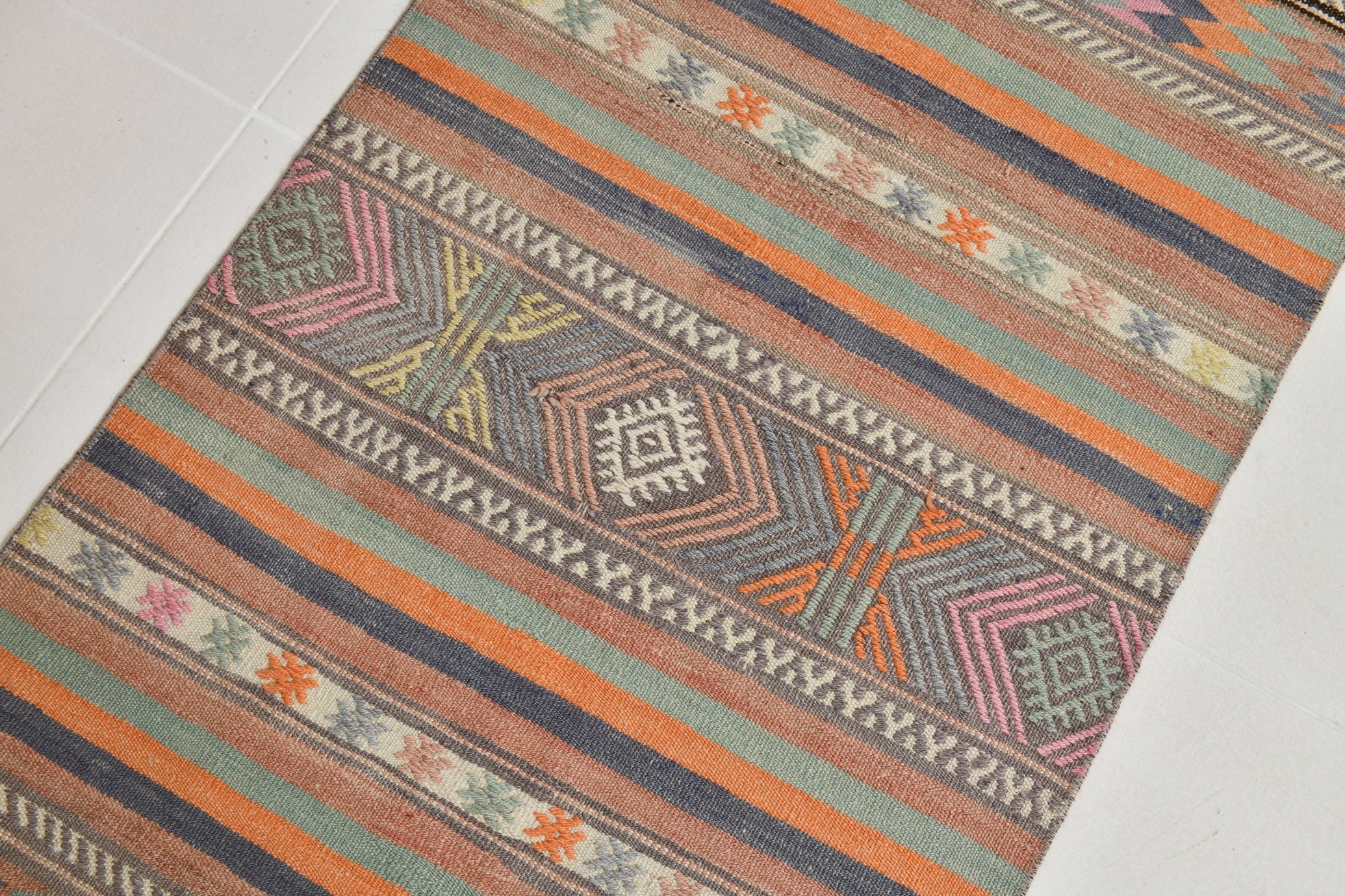 Turkish Kilim Old Rug 2’7’ x 9’11’