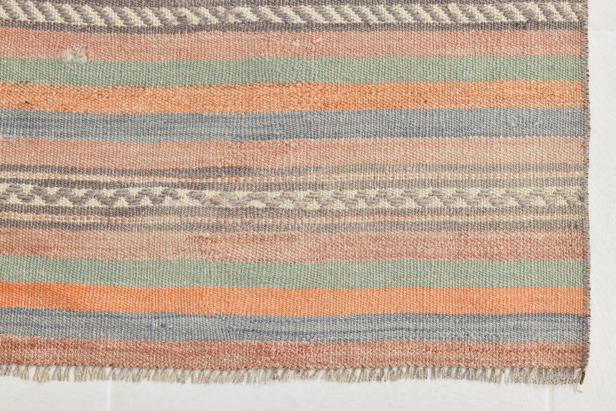 Turkish Kilim Old Rug 2’7’ x 9’11’