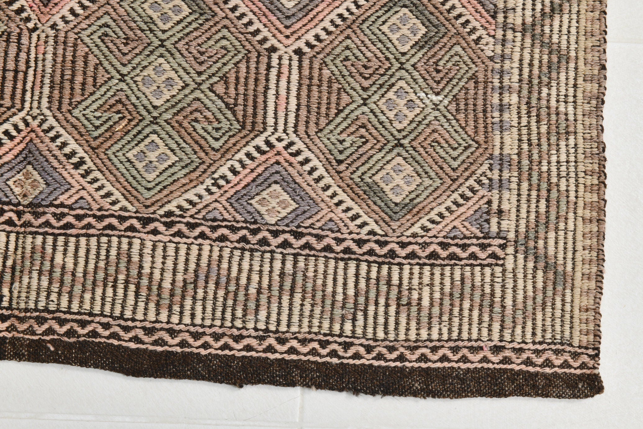 Turkish Kilim Old Rug 3’10’’ x 7’5’’