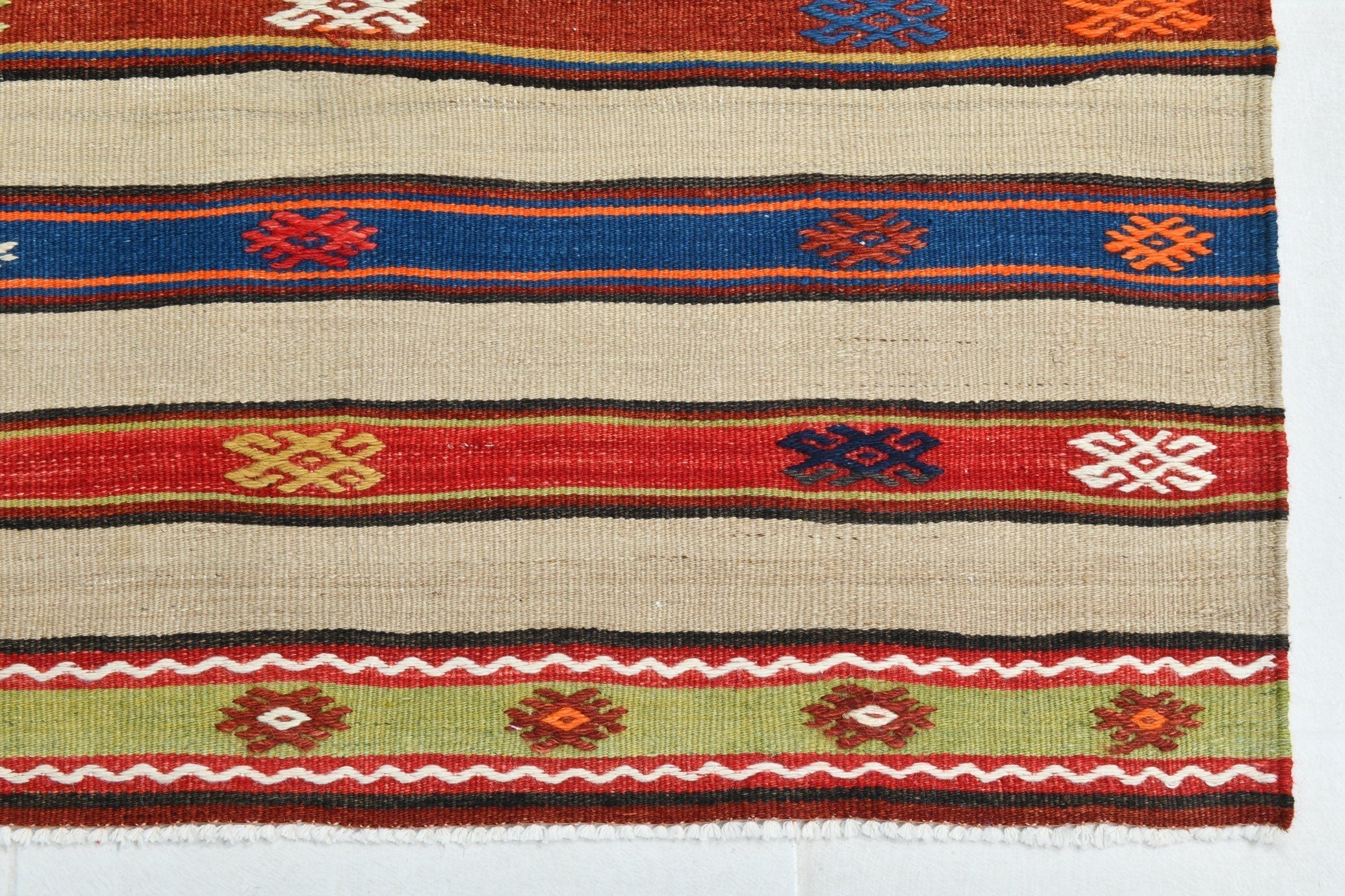 Turkish Kilim Old Rug 4’10’’ x 7’9’’