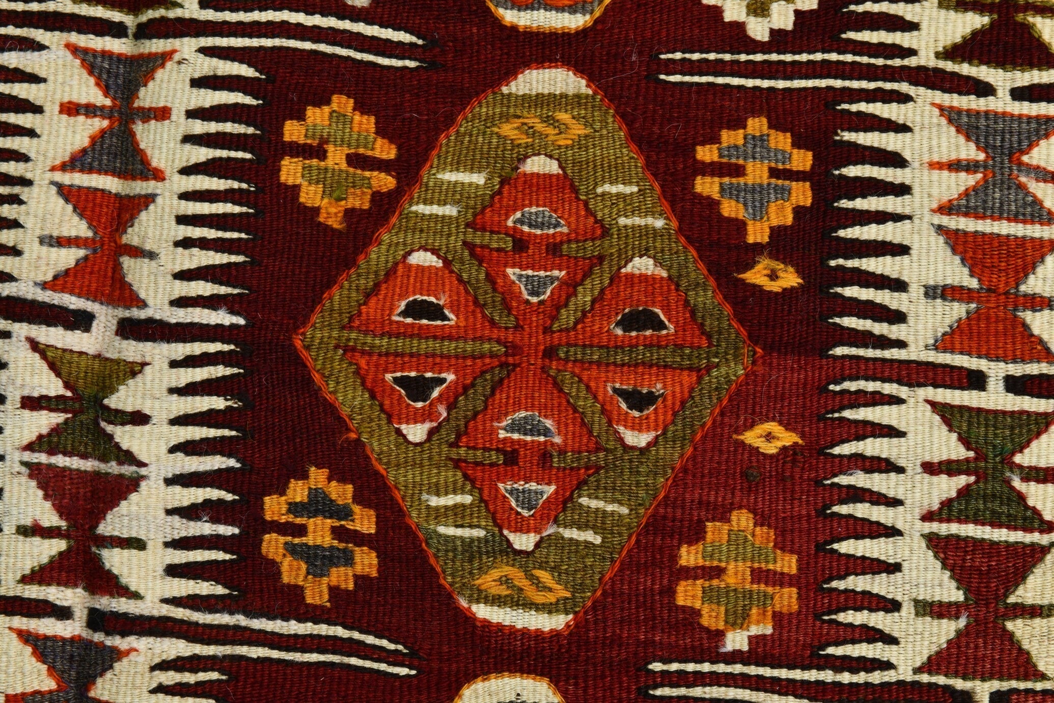 Turkish Kilim Old Rug 4’4’ x 9’11’