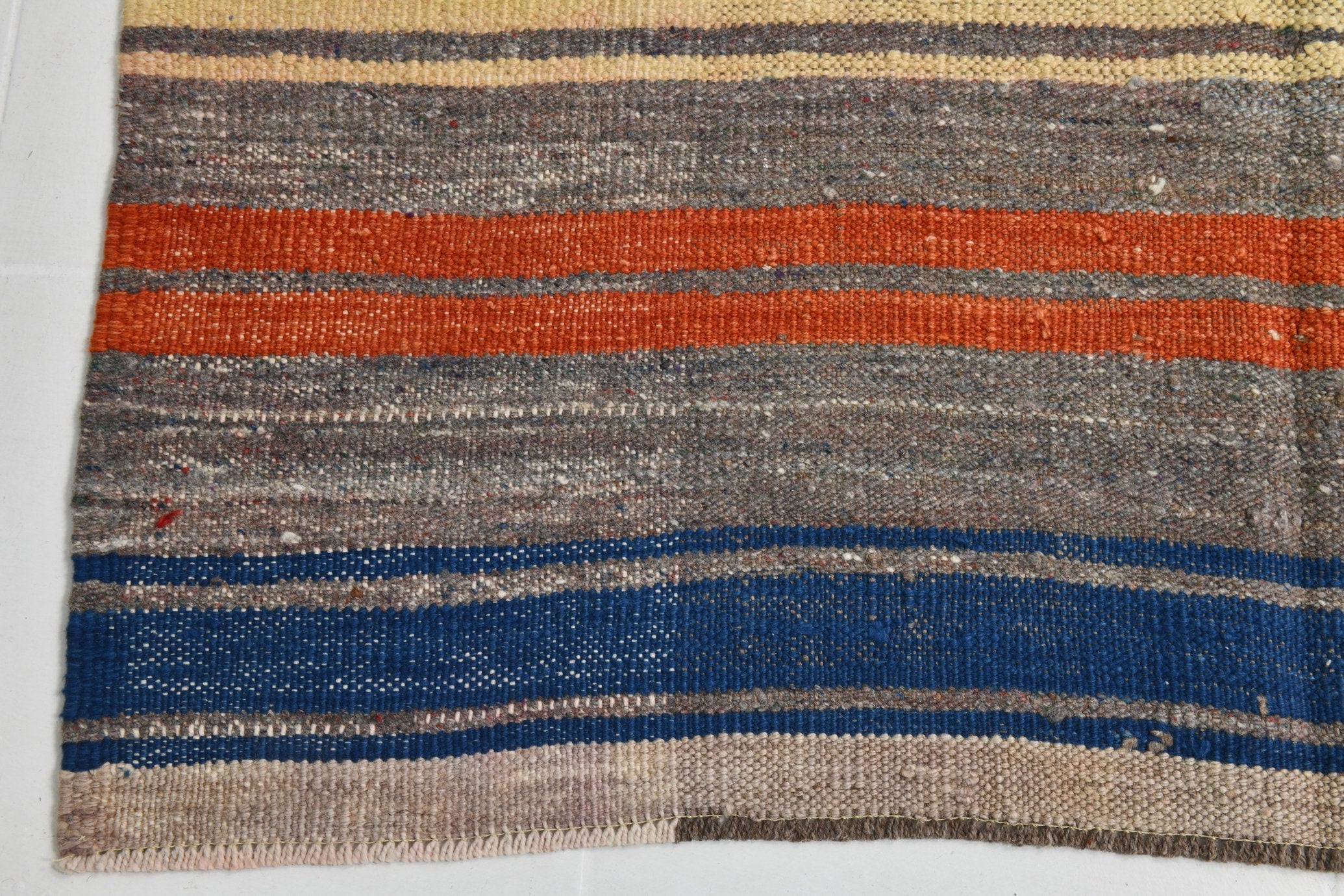 Turkish Kilim Old Rug 4’8’ x 9’4’