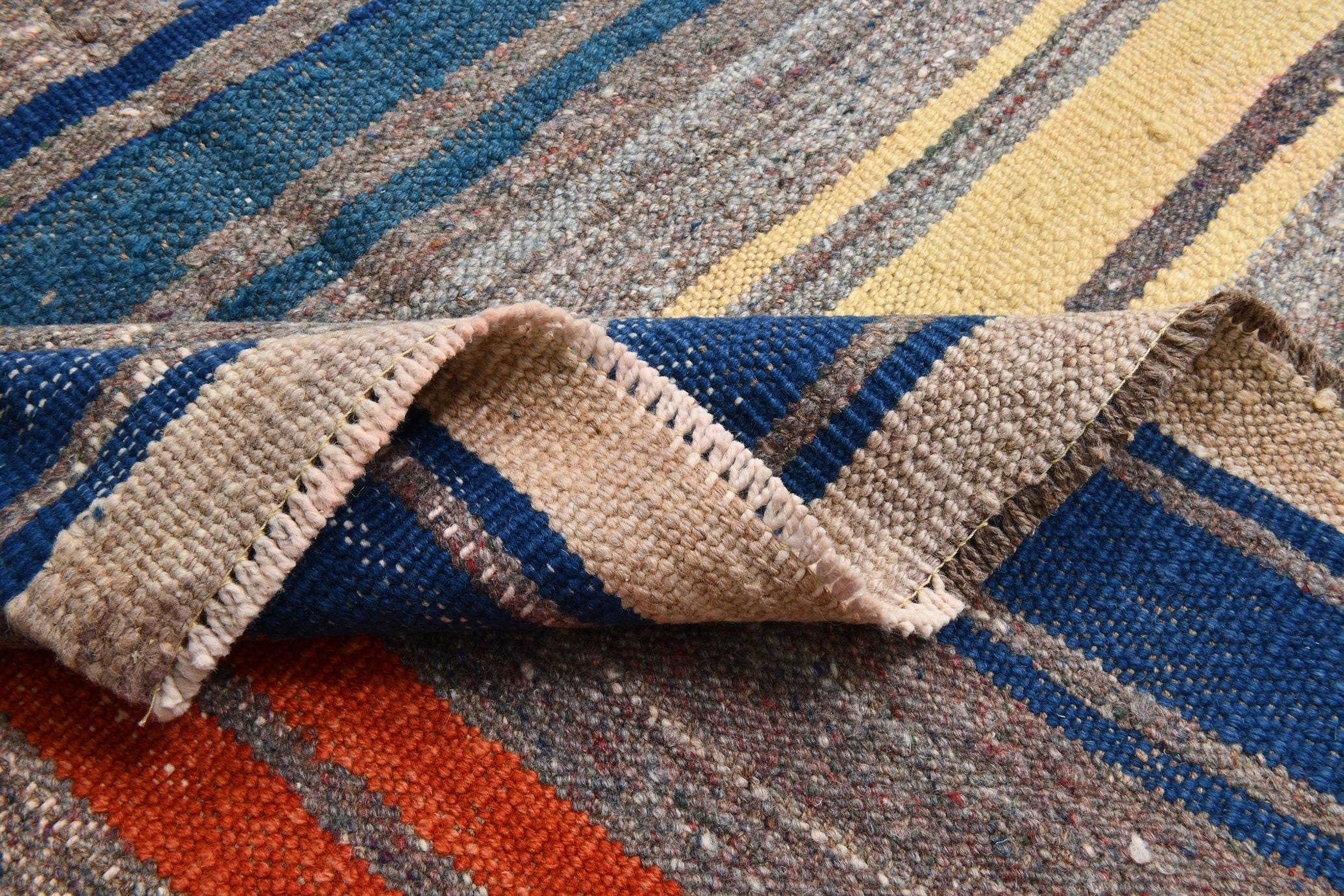 Turkish Kilim Old Rug 4’8’ x 9’4’