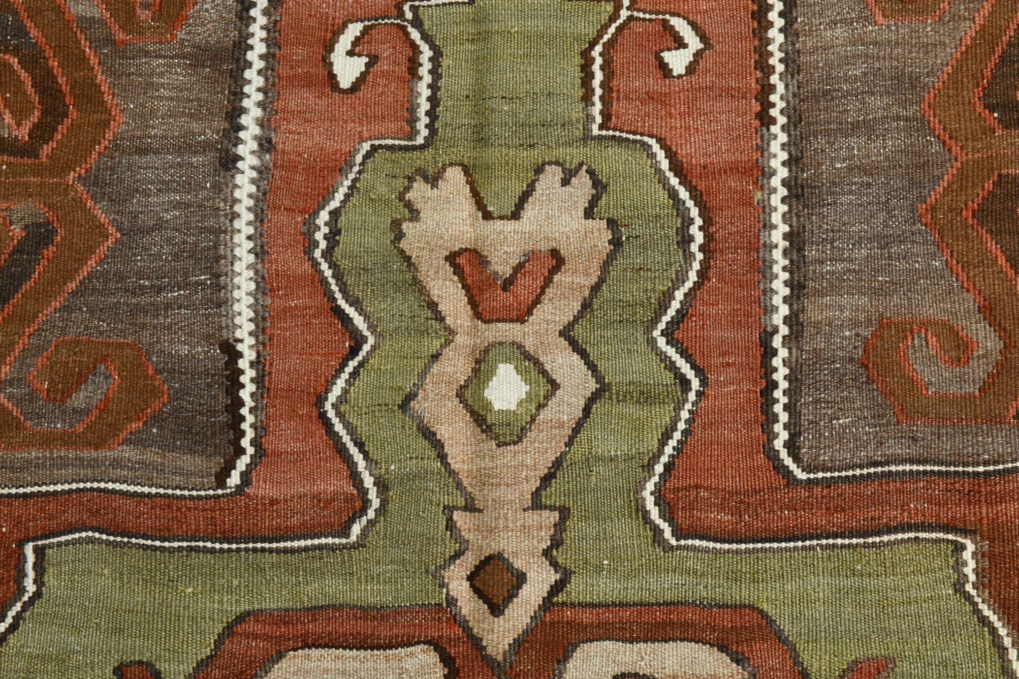 Turkish Kilim Old Rug 5’2’’ x 8’4’’