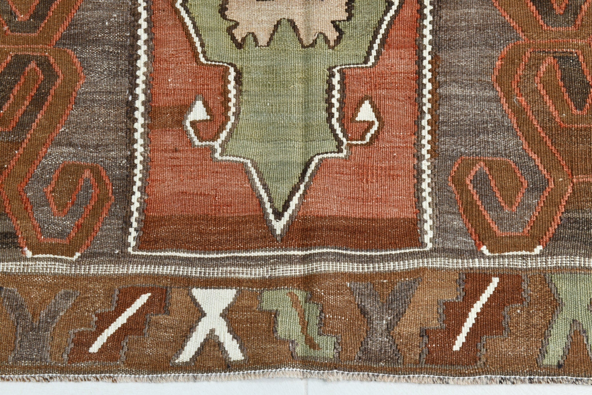 Turkish Kilim Old Rug 5’2’’ x 8’4’’