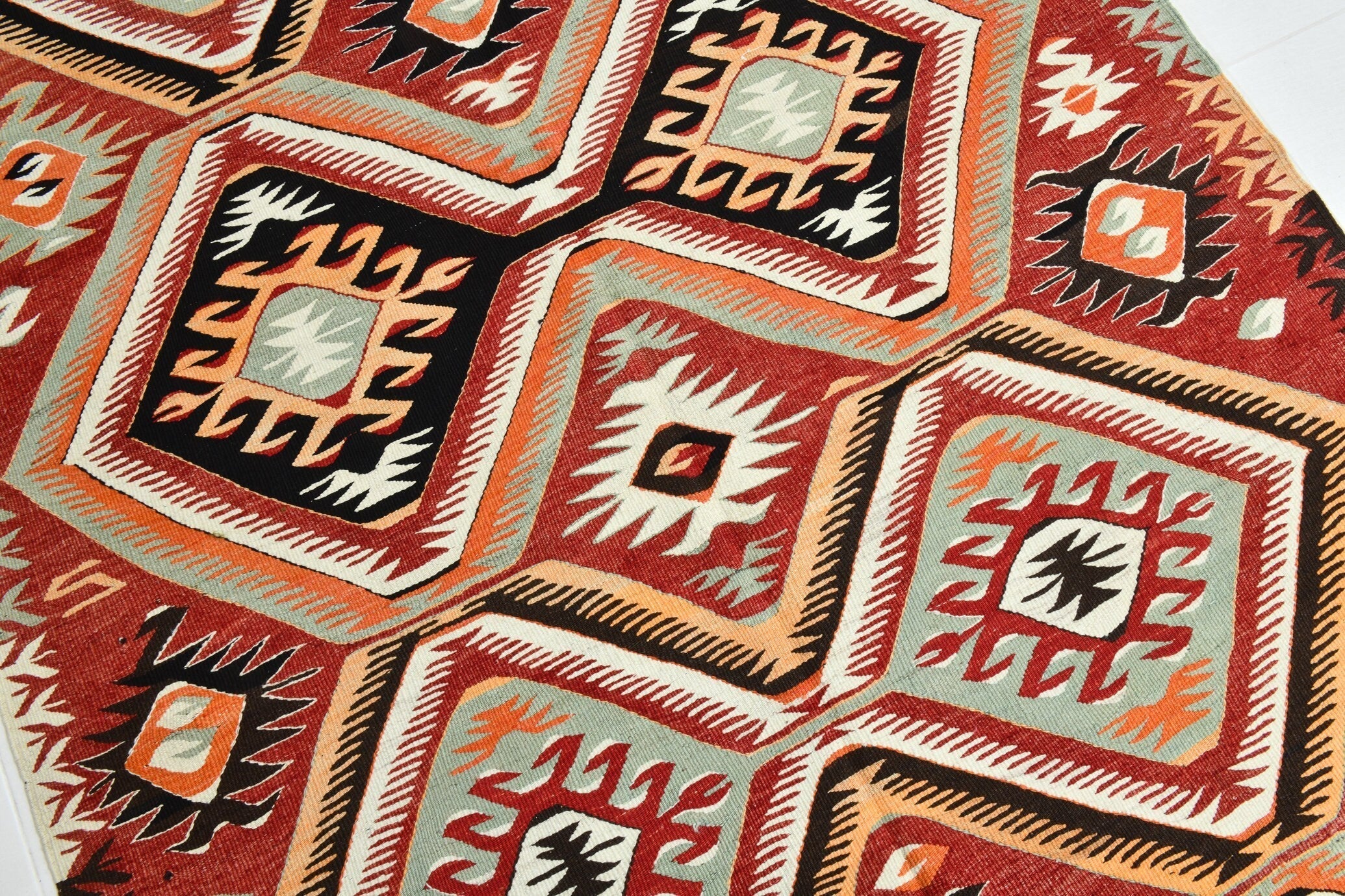 Turkish Kilim Old Rug 5’3’ x 9’0’