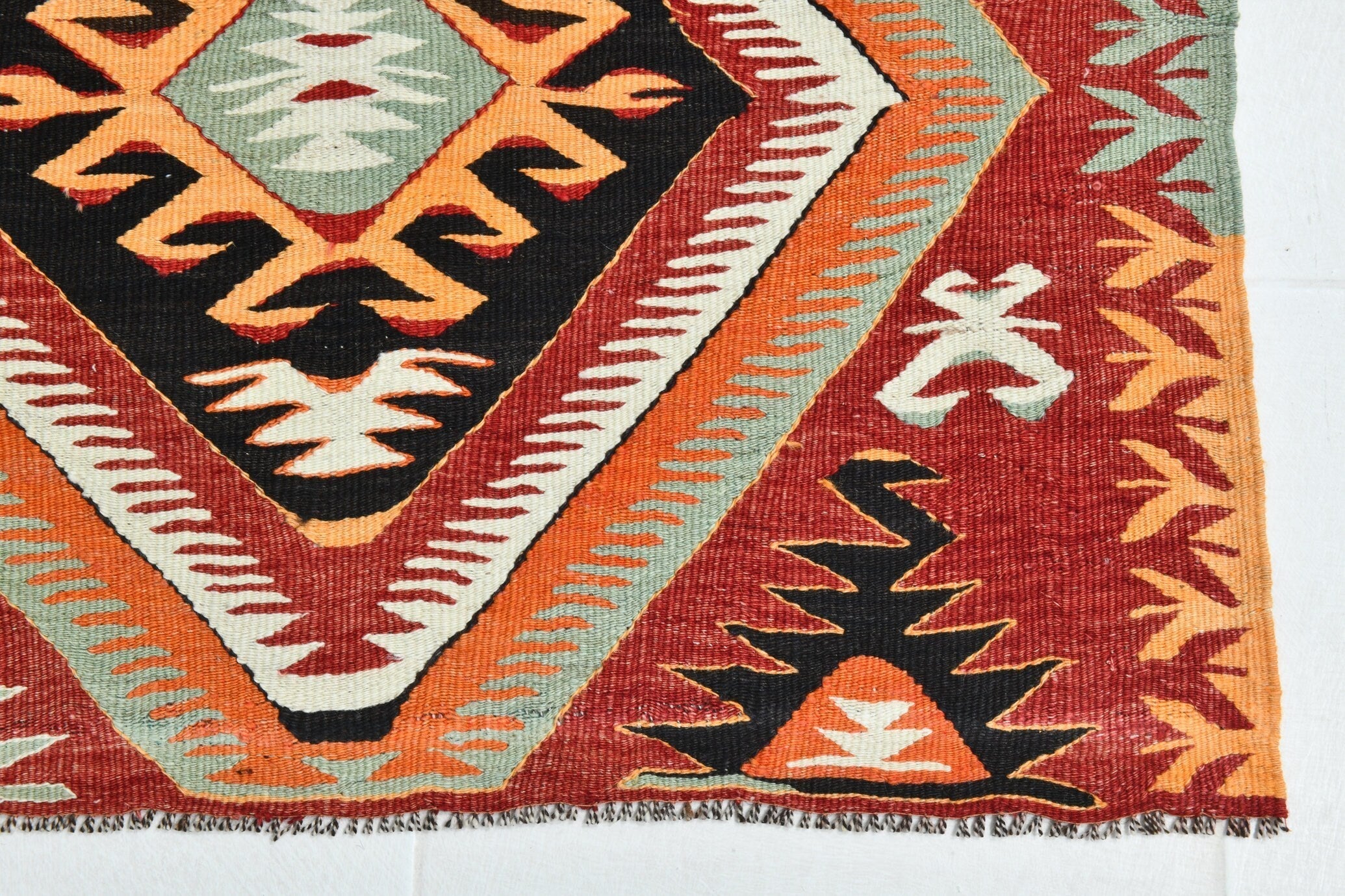 Turkish Kilim Old Rug 5’3’ x 9’0’