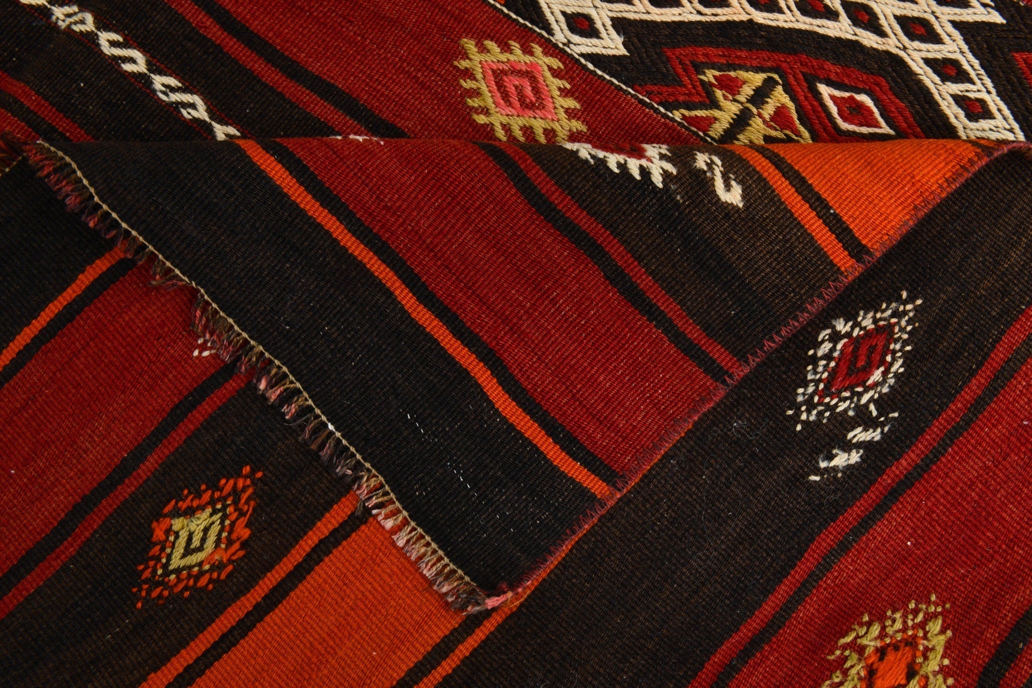 Turkish Kilim Old Rug 5’4’ x 5’10’