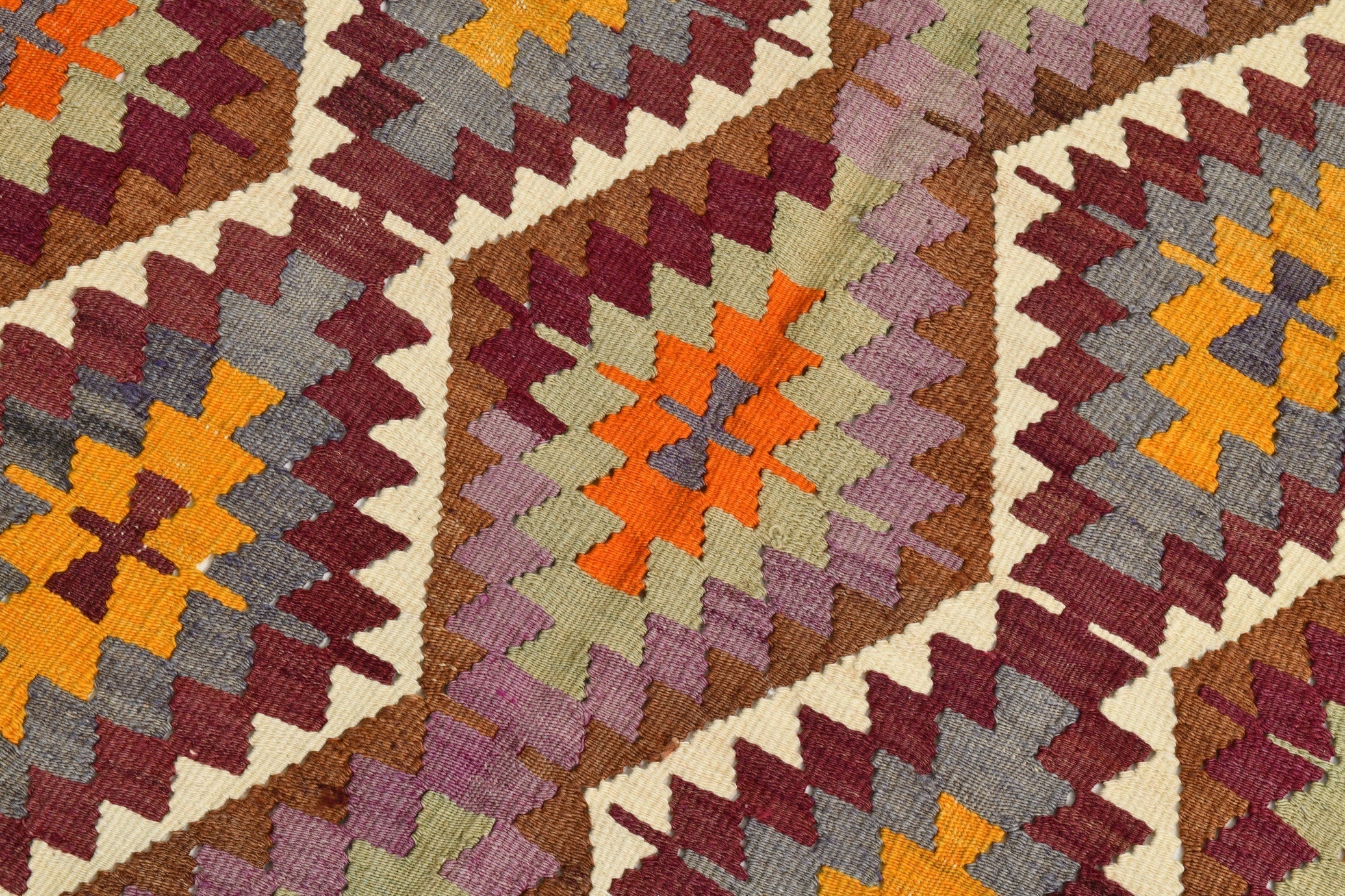 Turkish Kilim Old Rug 5’6’ x 8’6’