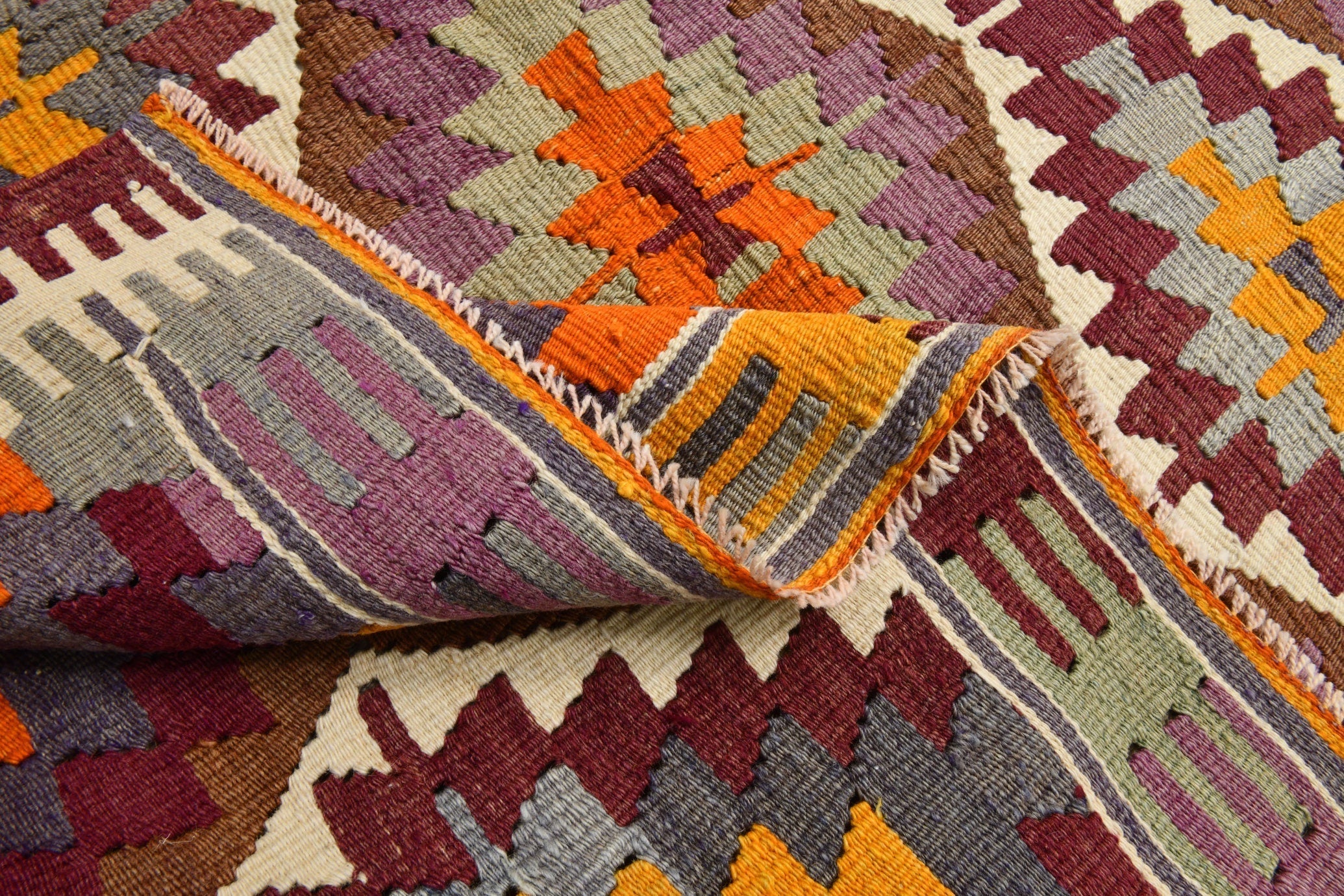 Turkish Kilim Old Rug 5’6’ x 8’6’