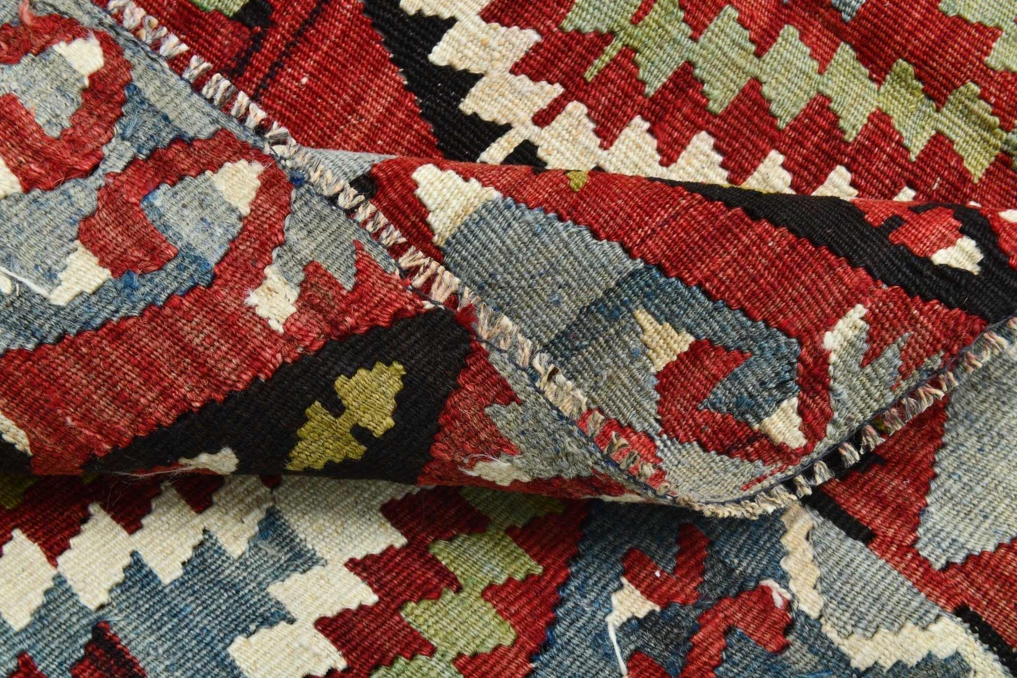 Turkish Kilim Old Rug 5’7’ x 8’10’