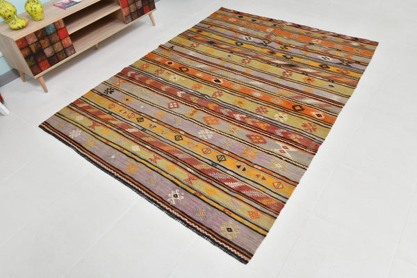 Turkish Kilim Old Rug 7’7’ x 5’9’