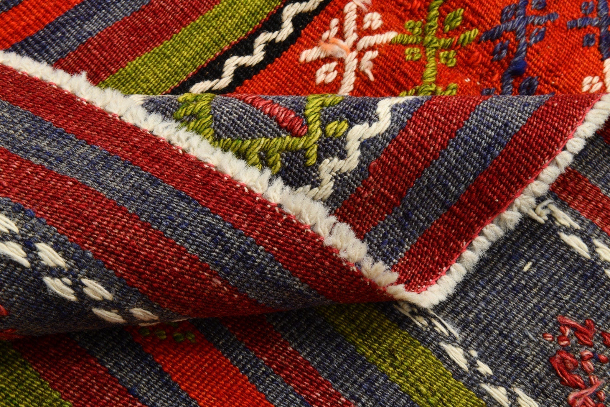 Turkish Kilim Old Rug 9’11’ x 5’11’