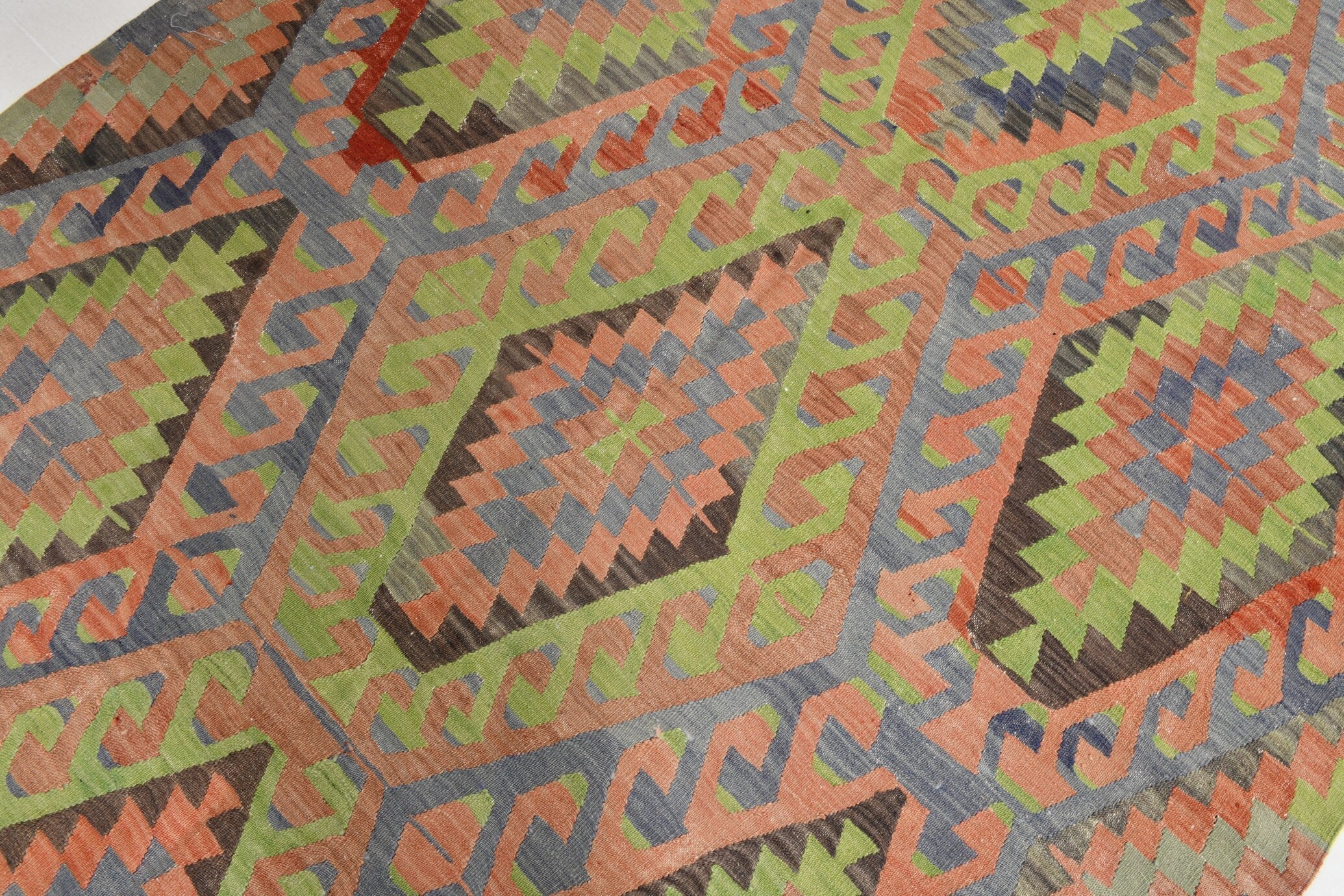 Turkish Kilim Old Rug 9’11’ x 5’11’