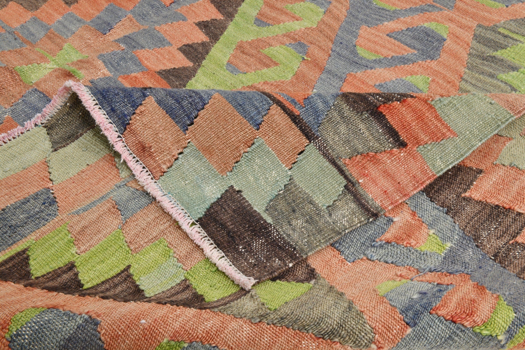 Turkish Kilim Old Rug 9’11’ x 5’11’