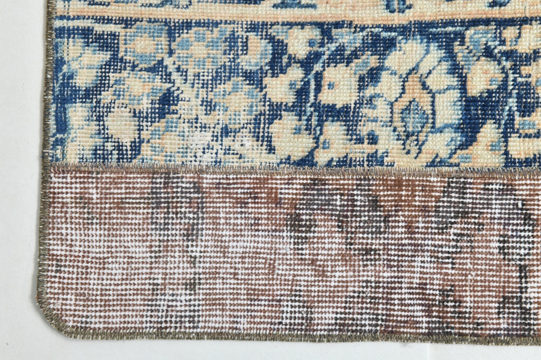 Turkish Vintage Doormat 1’10’ x 3’10’