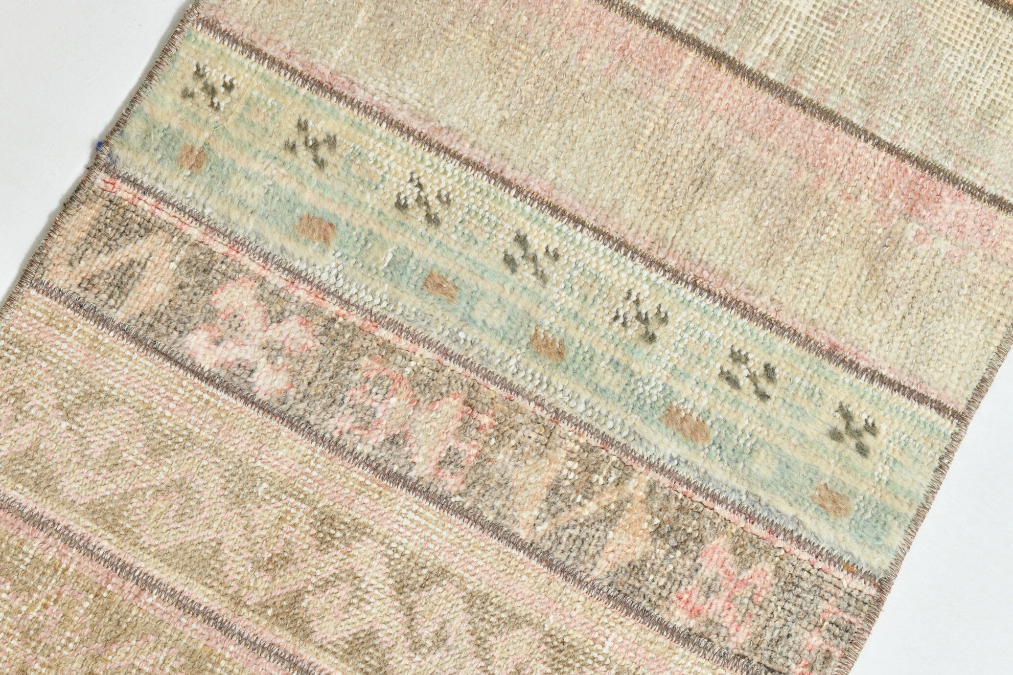 Turkish Vintage Doormat 1’11’ x 3’10’