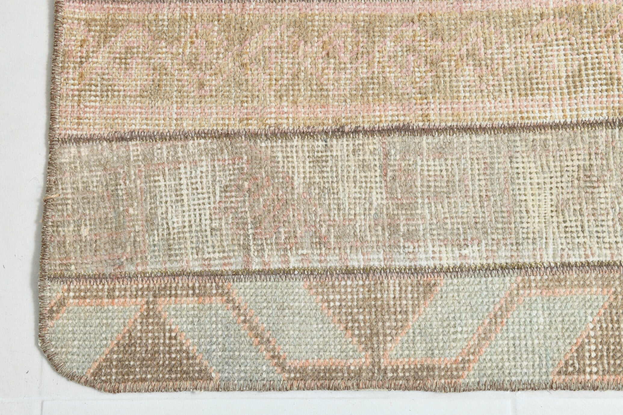 Turkish Vintage Doormat 1’11’ x 3’10’