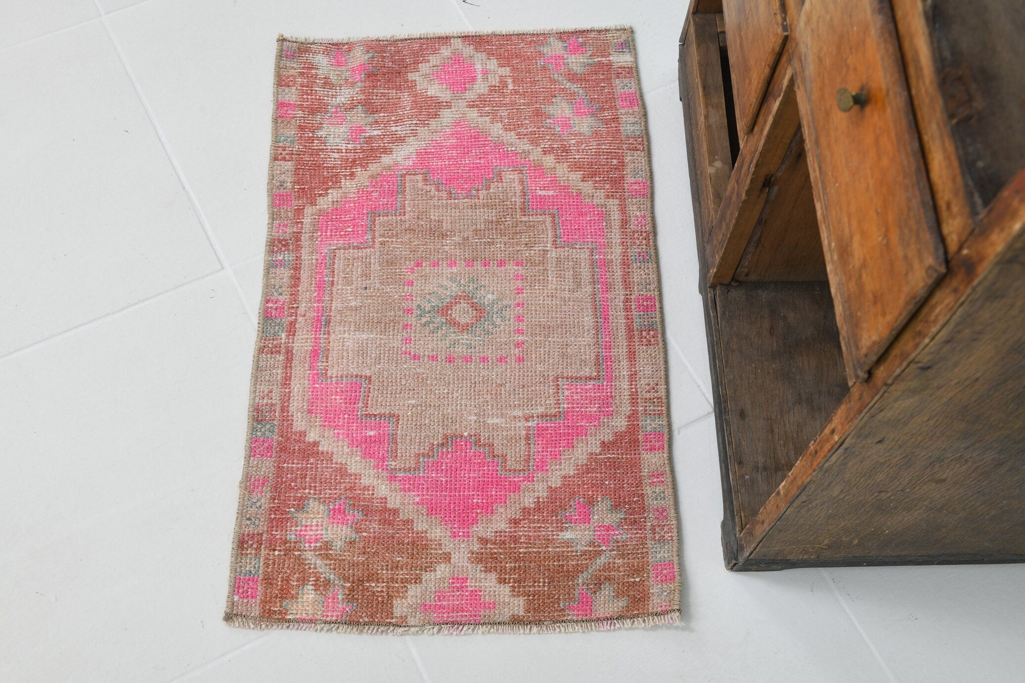 Turkish Vintage Doormat 2’5’ x 1’6’