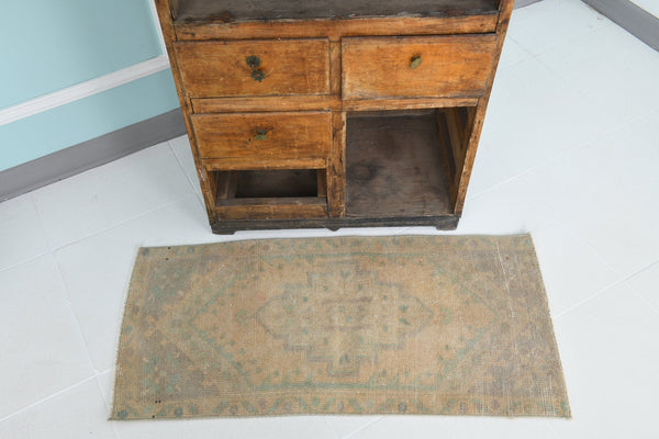 Turkish Vintage Doormat 3’4’ x 1’7’