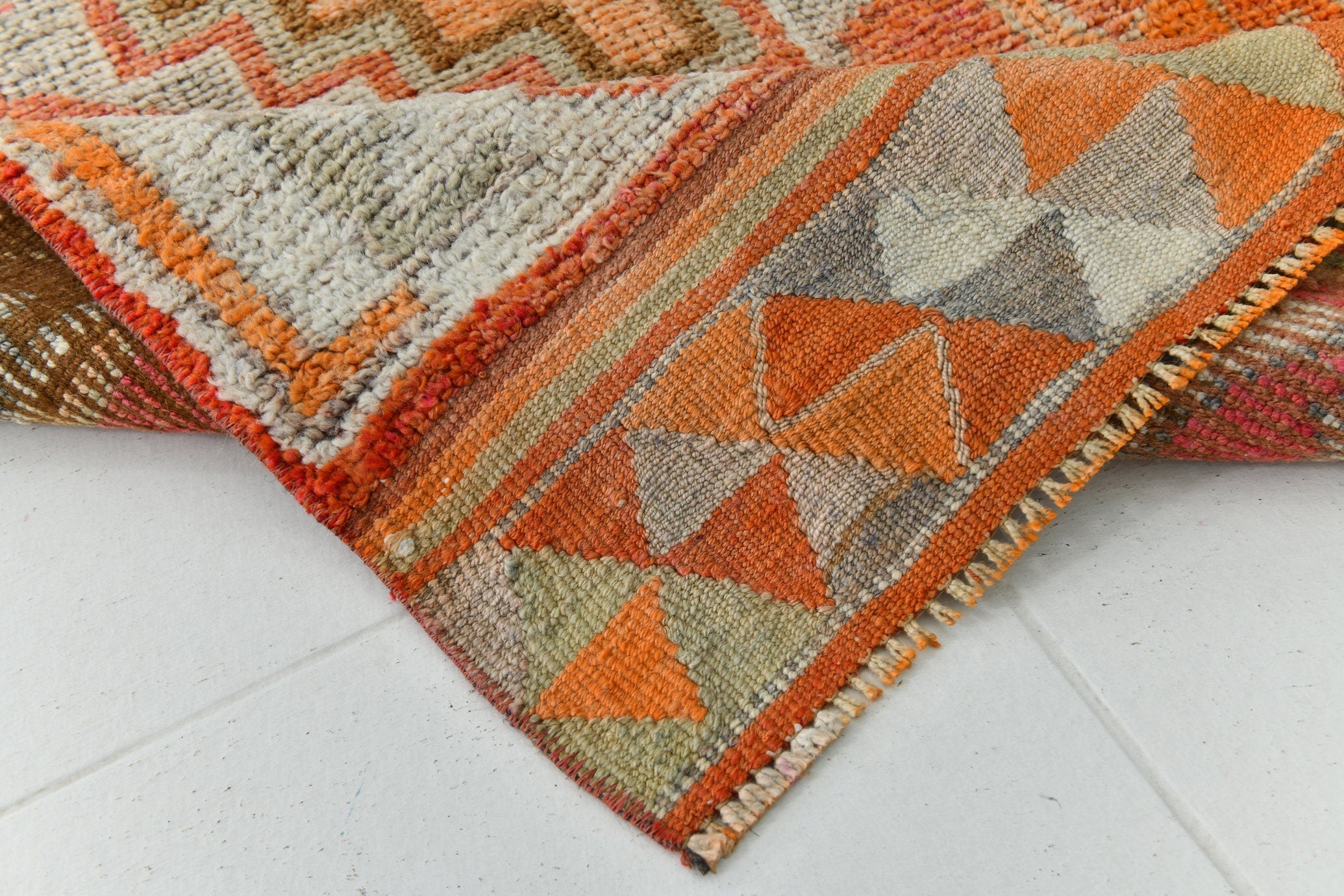 Turkish Vintage Herki Rug 10’4’ x 2’10’