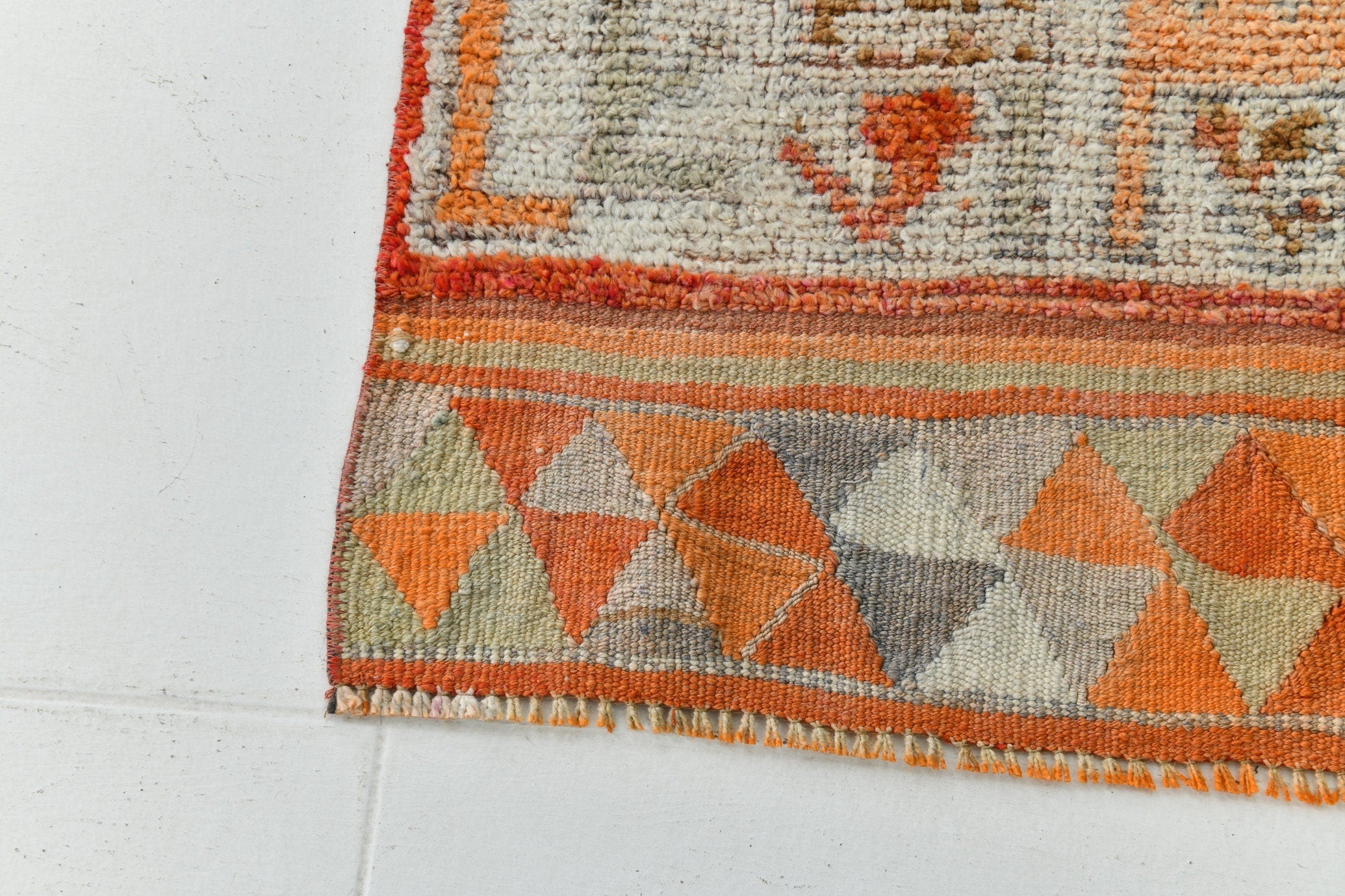 Turkish Vintage Herki Rug 10’4’ x 2’10’