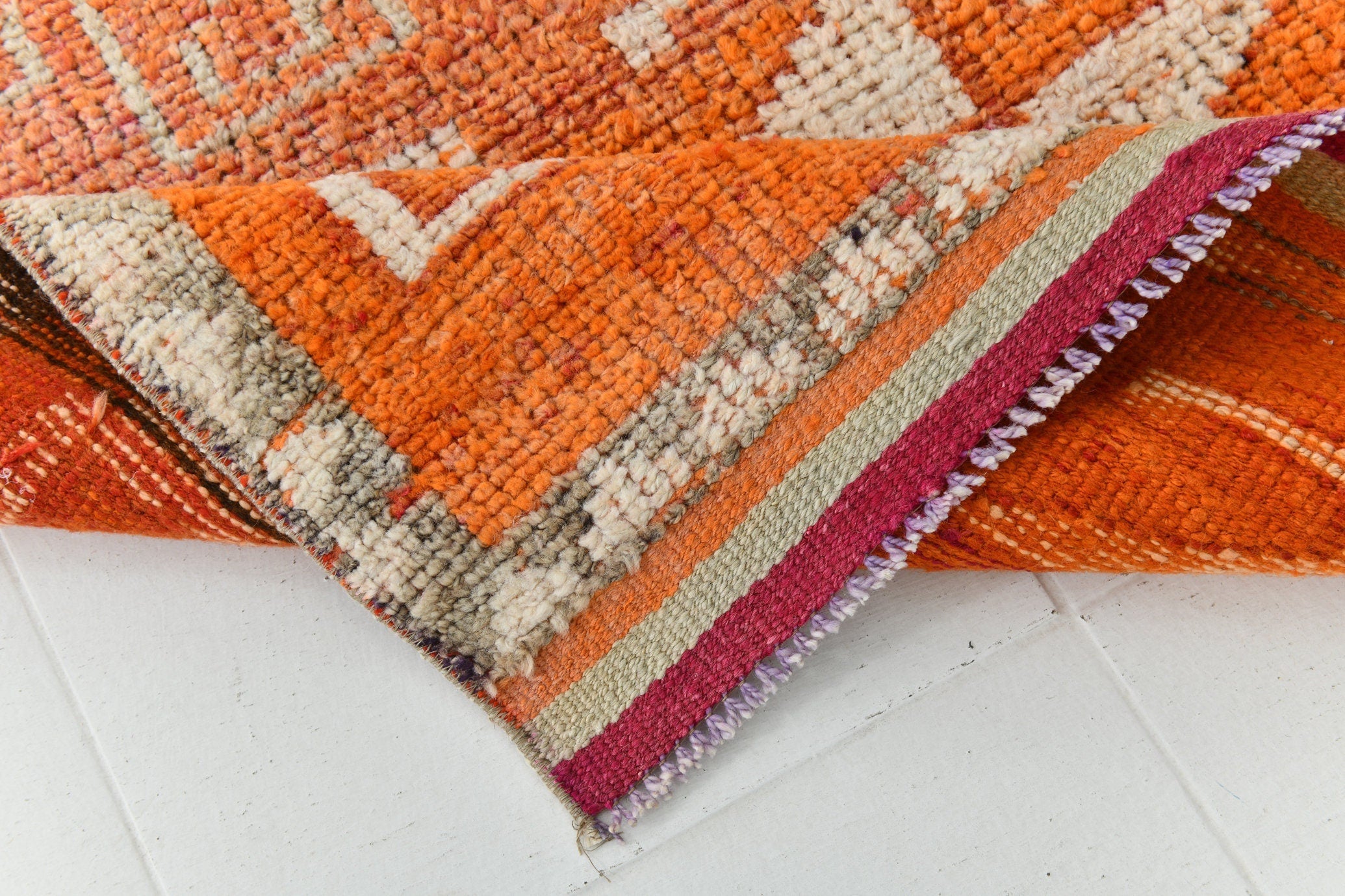 Turkish Vintage Herki Rug 11’5’ x 3’1’