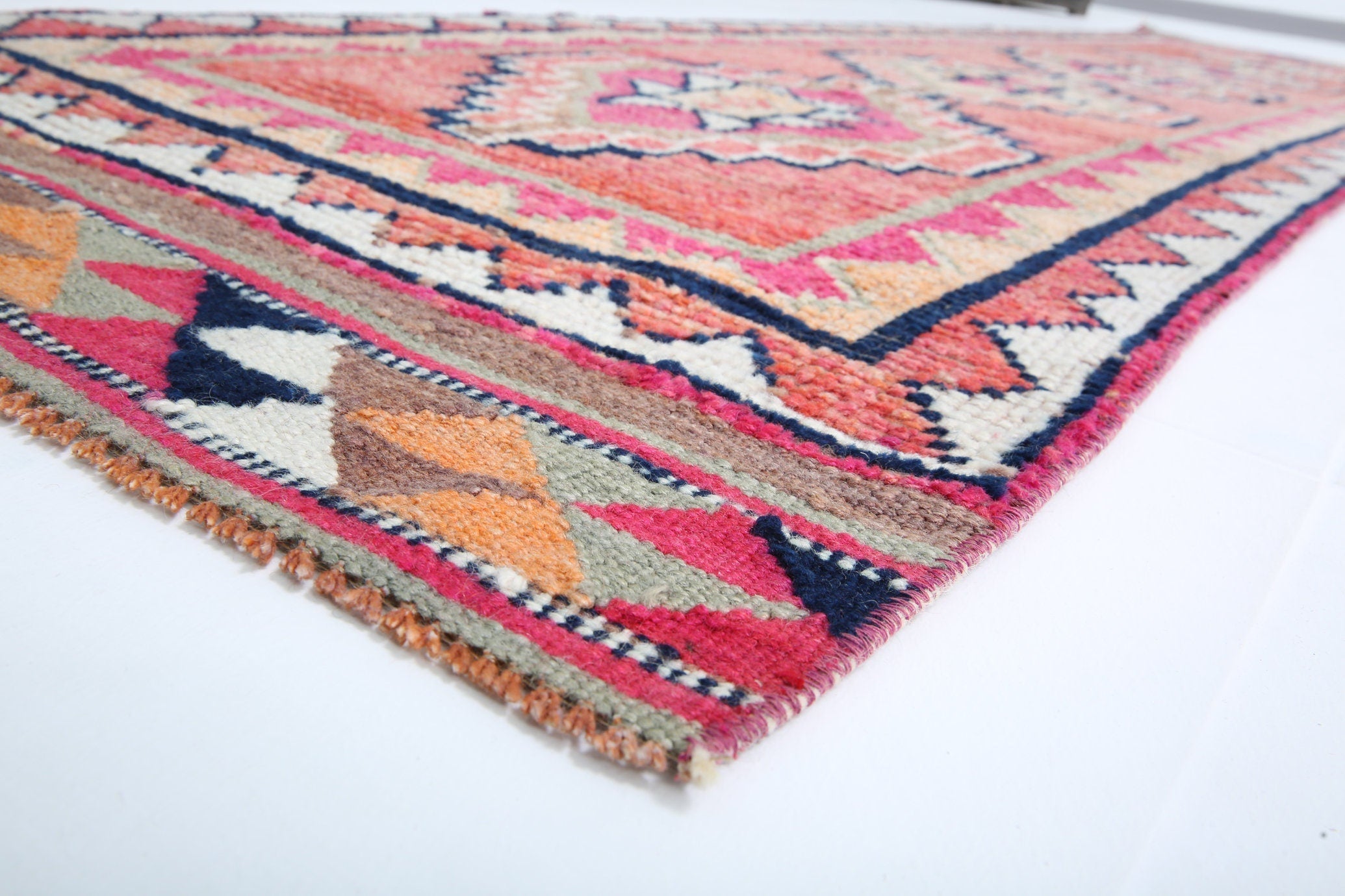 Turkish Vintage Herki Rug 2’10’’ x 10’12’’