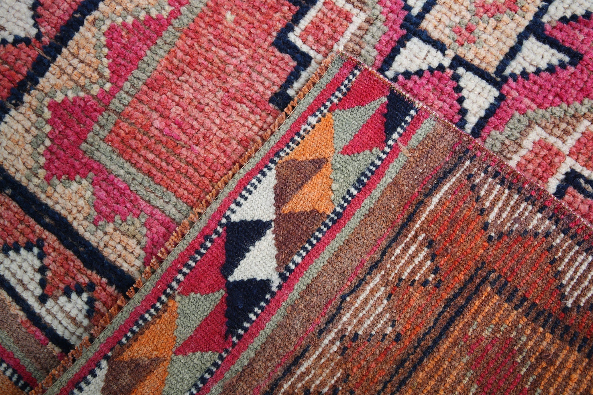 Turkish Vintage Herki Rug 2’10’’ x 10’12’’