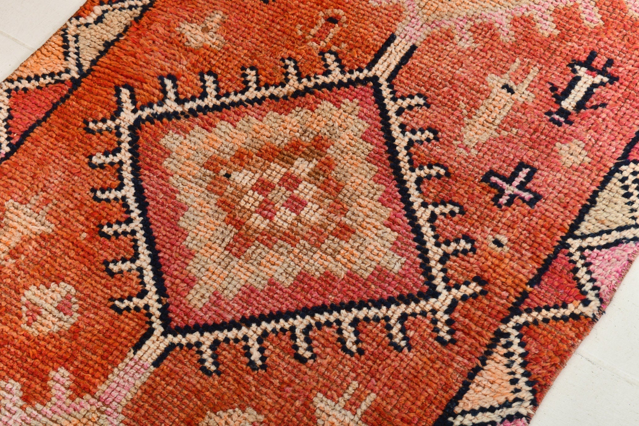Turkish Vintage Herki Rug 2’10’’ x 10’6’’