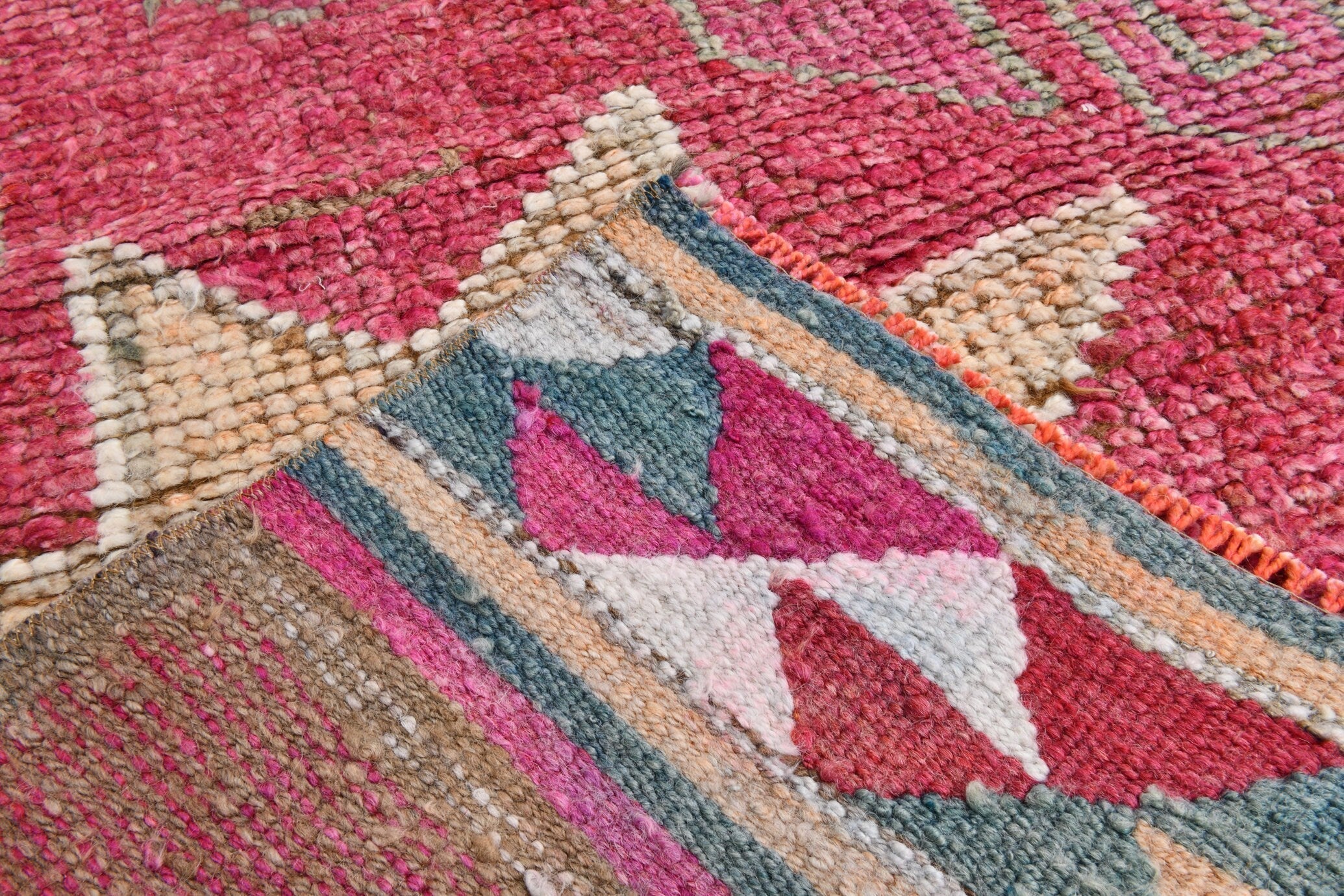 Turkish Vintage Herki Rug 2’10’ x 14’8’