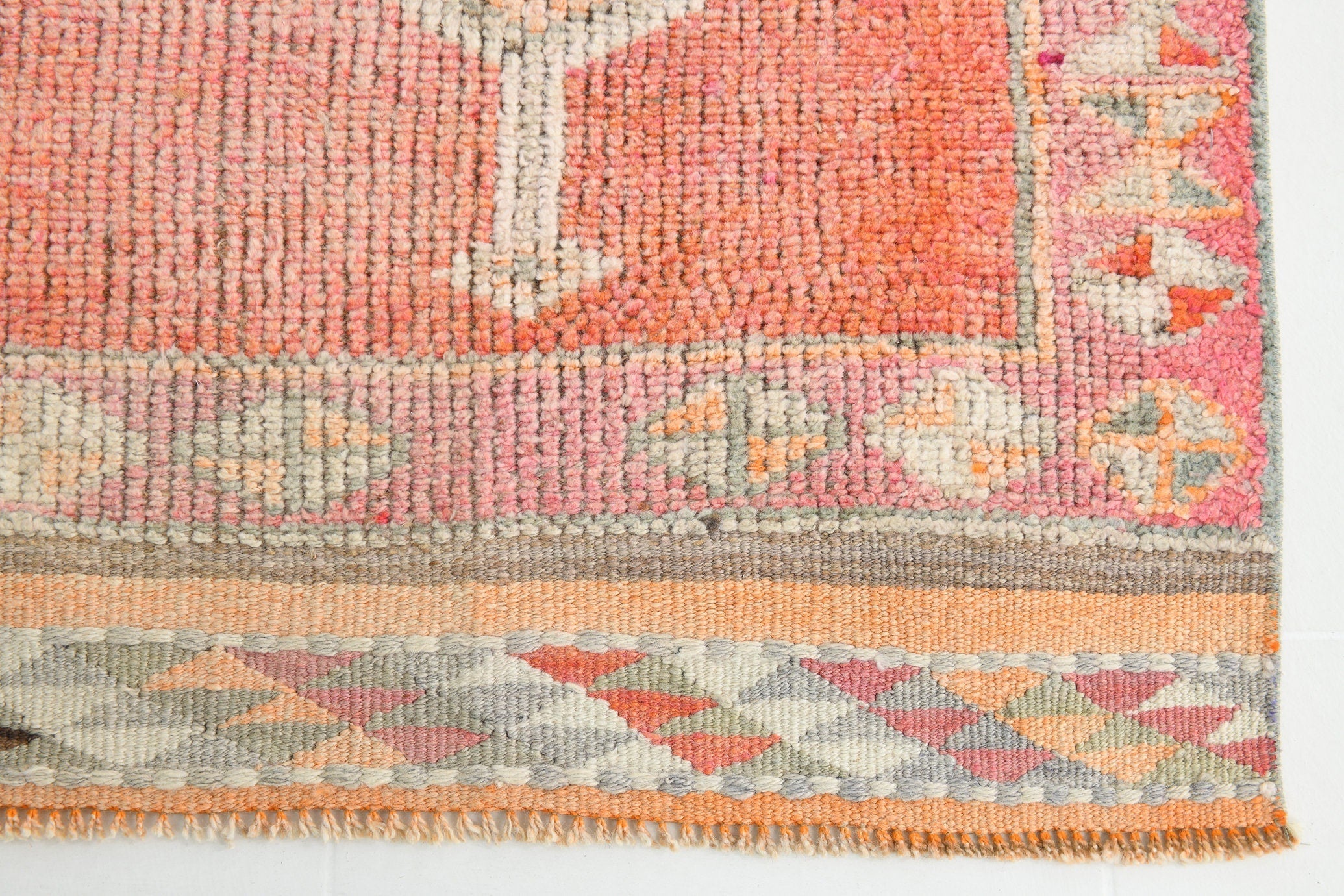 Turkish Vintage Herki Rug 2’11’’ x 10’8’’