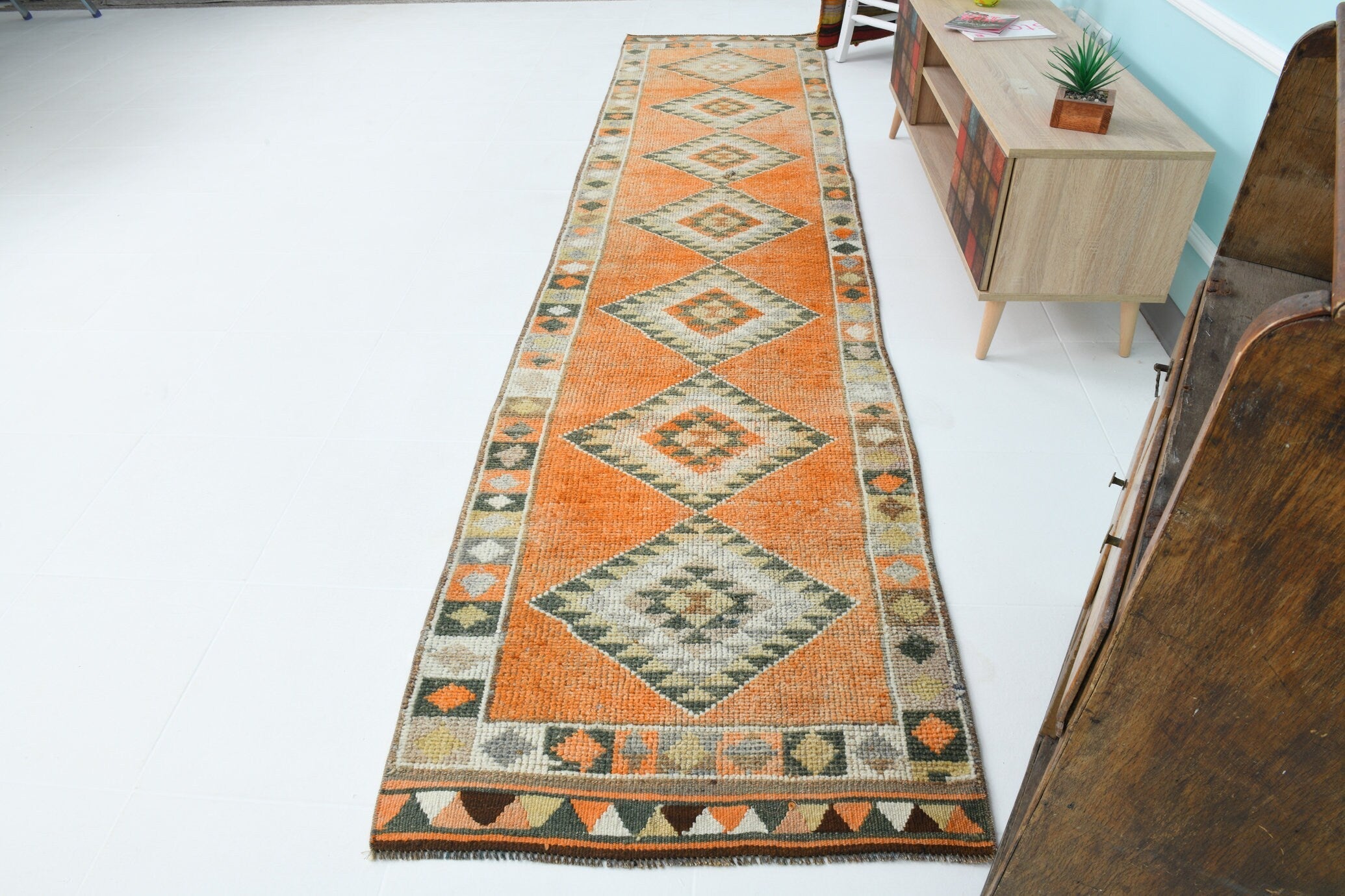 Turkish Vintage Herki Rug 2’11’ x 12’5’