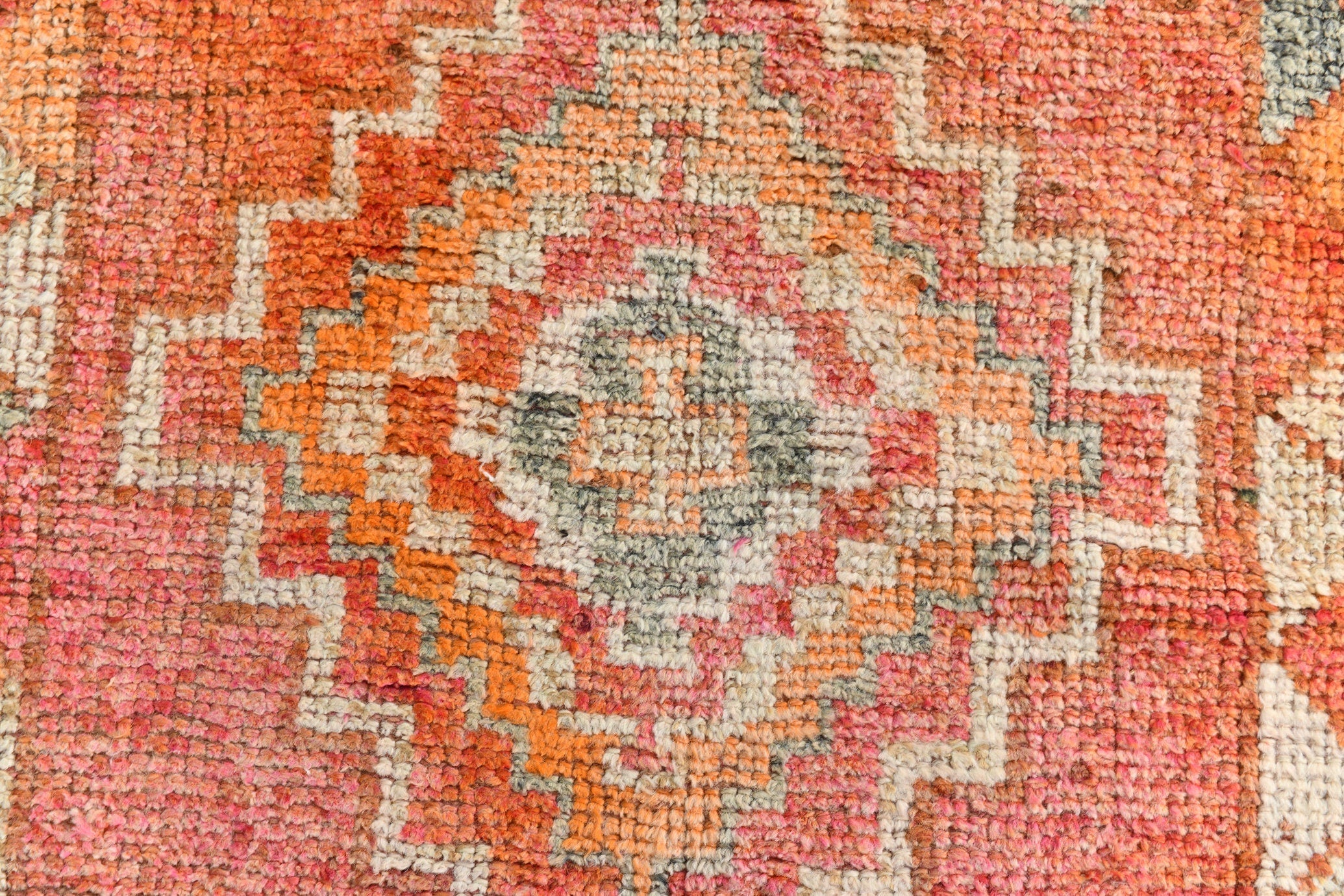 Turkish Vintage Herki Rug 2’6’ x 11’2’