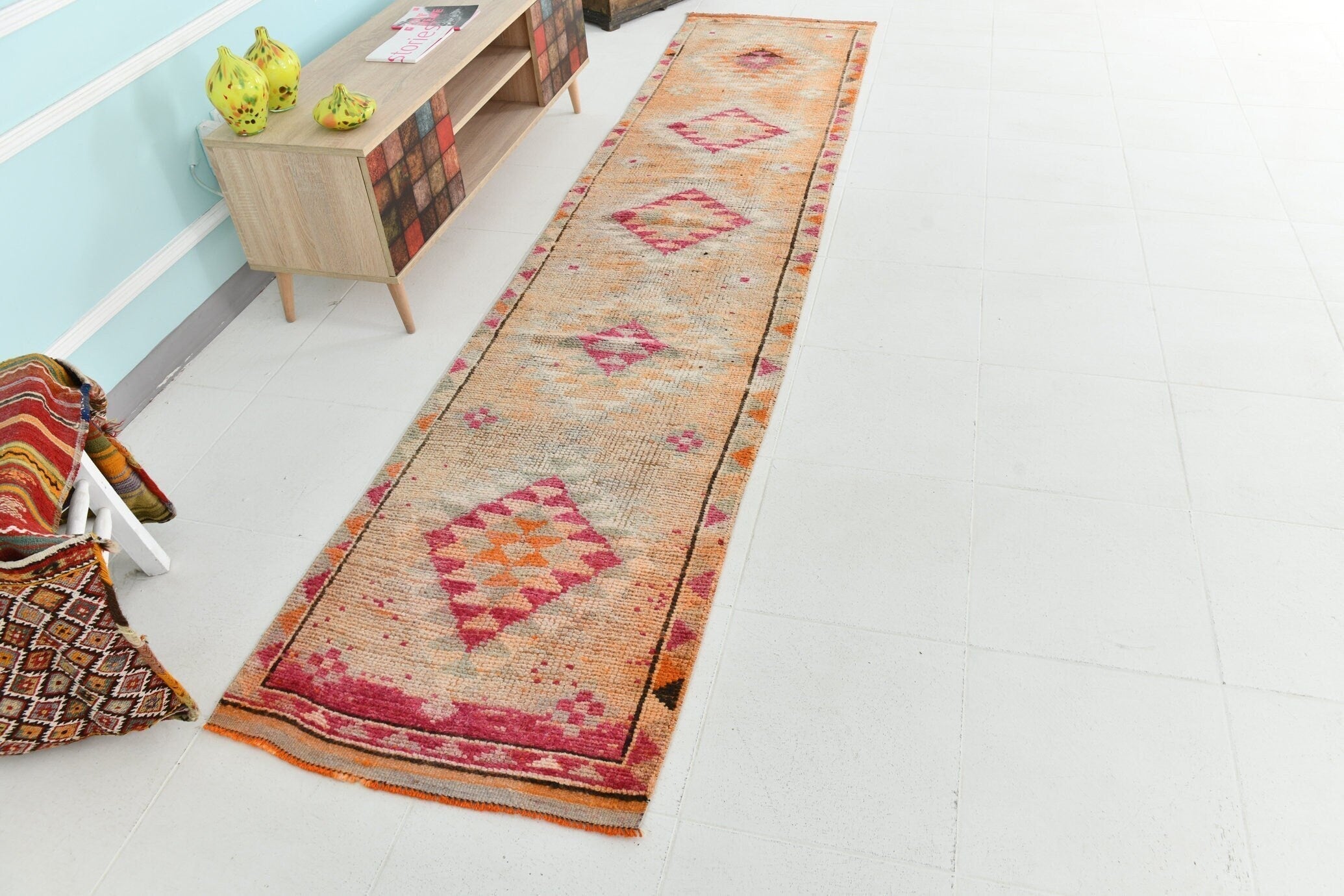 Turkish Vintage Herki Rug 2’6’ x 11’6’