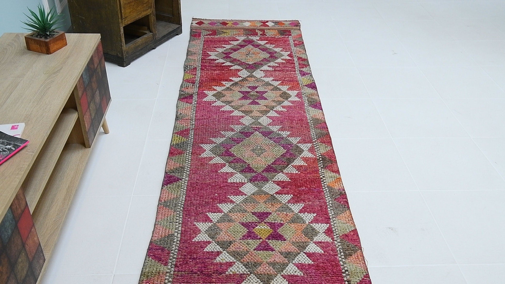 Turkish Vintage Herki Rug 2’6’ x 13’5’