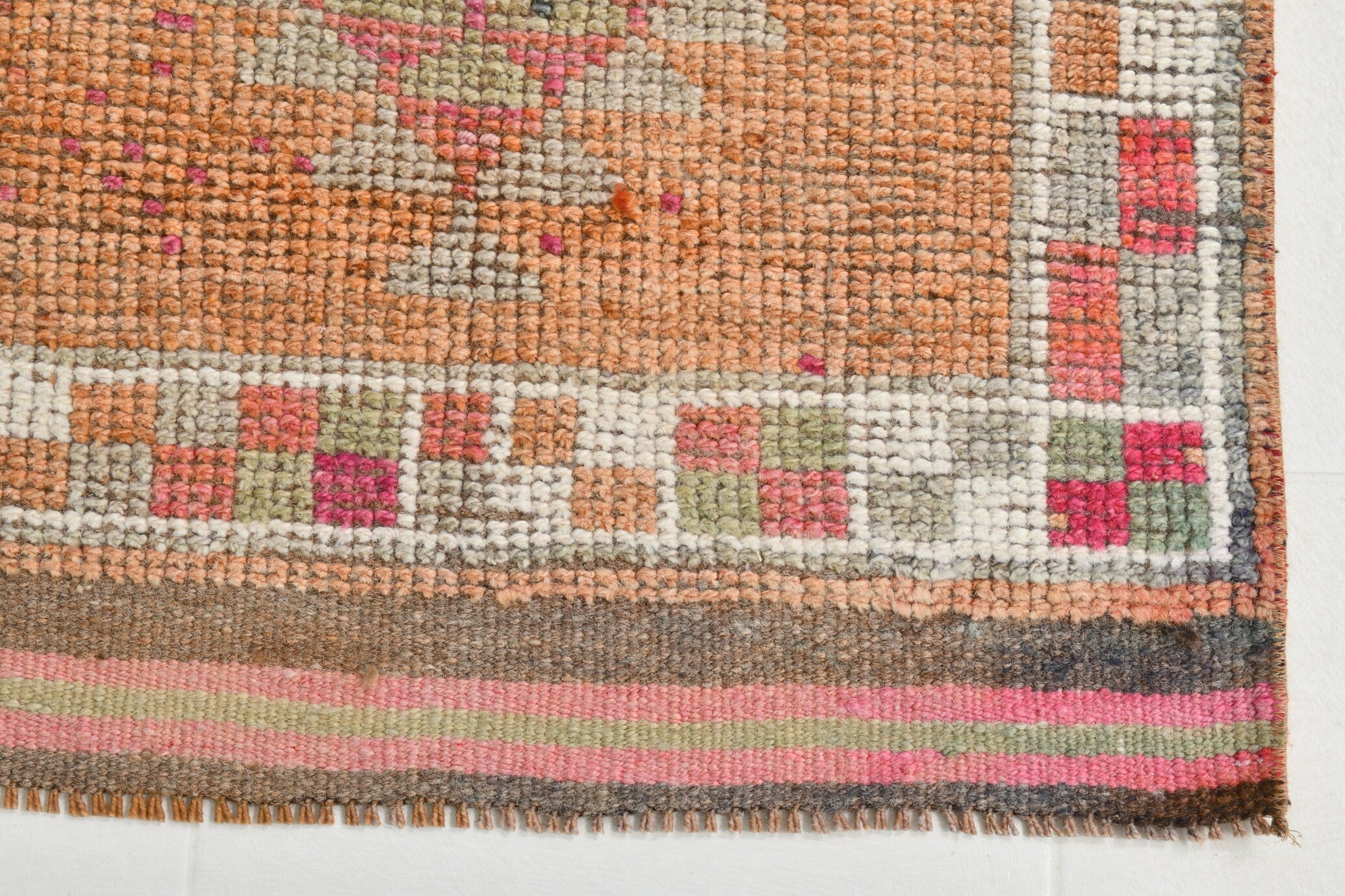 Turkish Vintage Herki Rug 2’7’ x 11’1’